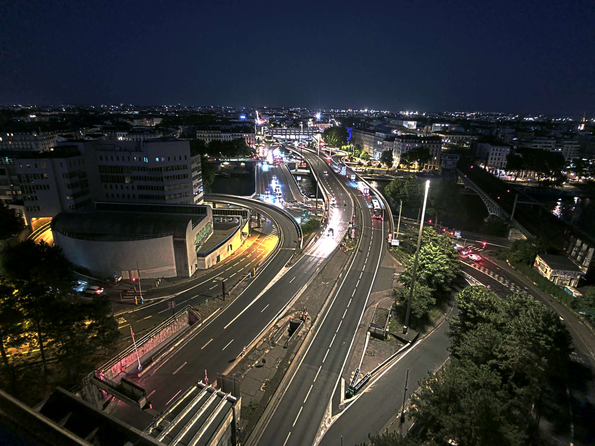 Caméra autoroute à Lyon Perrache à l'entrée Sud du Tunnel sous Fourvière, en direction de Marseille
