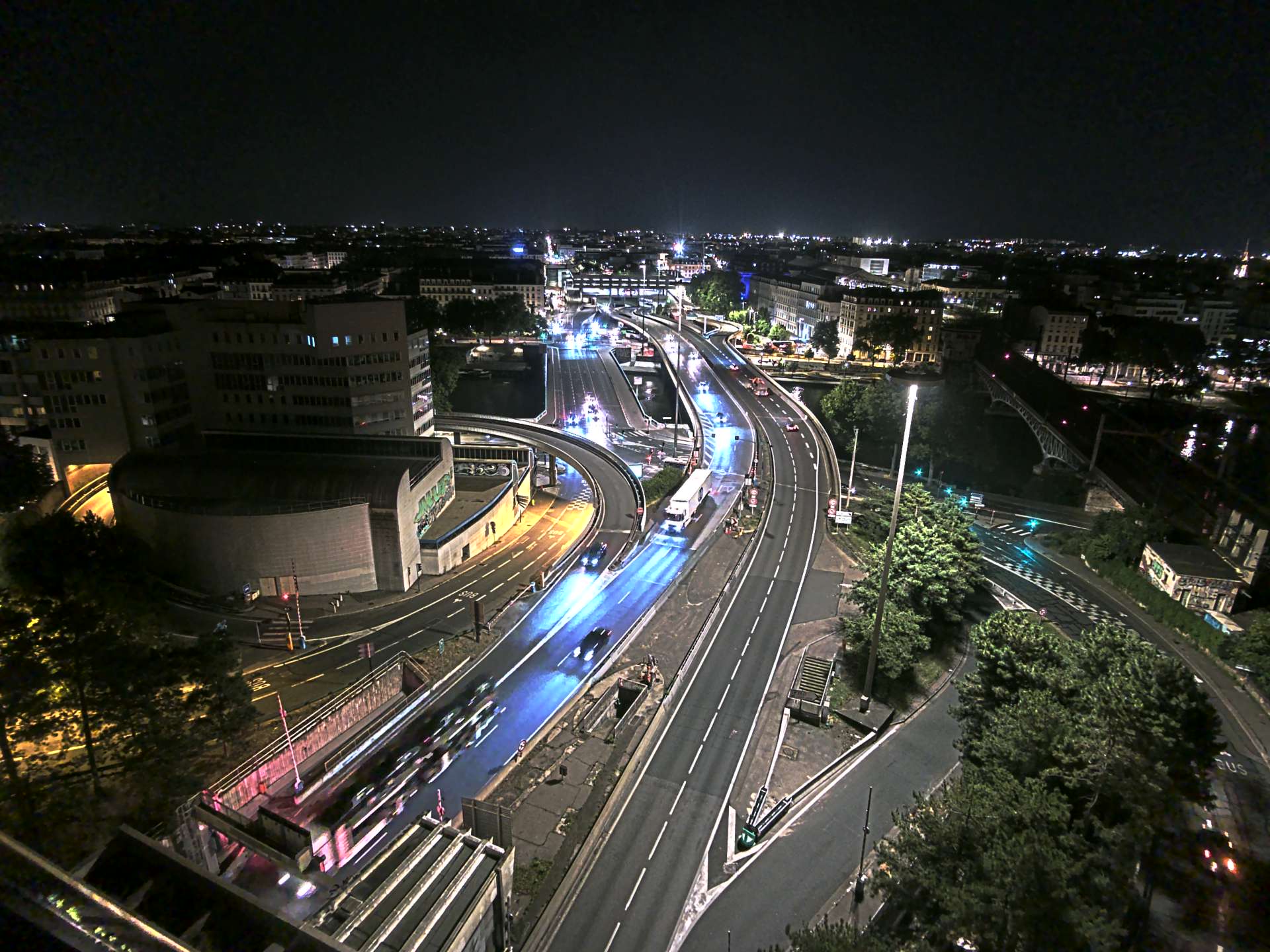 Caméra autoroute à Lyon Perrache à l'entrée Sud du Tunnel sous Fourvière, en direction de Marseille