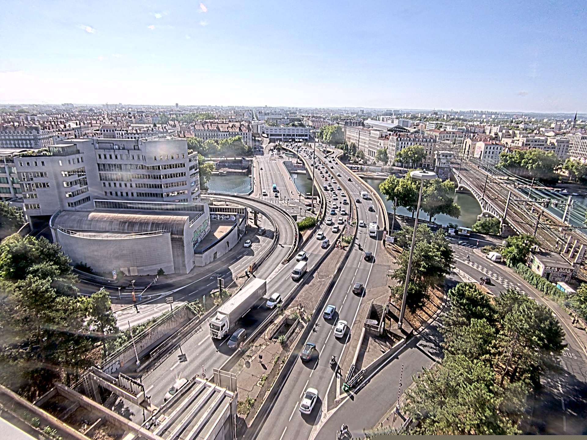Caméra autoroute à Lyon Perrache à l'entrée Sud du Tunnel sous Fourvière, en direction de Marseille