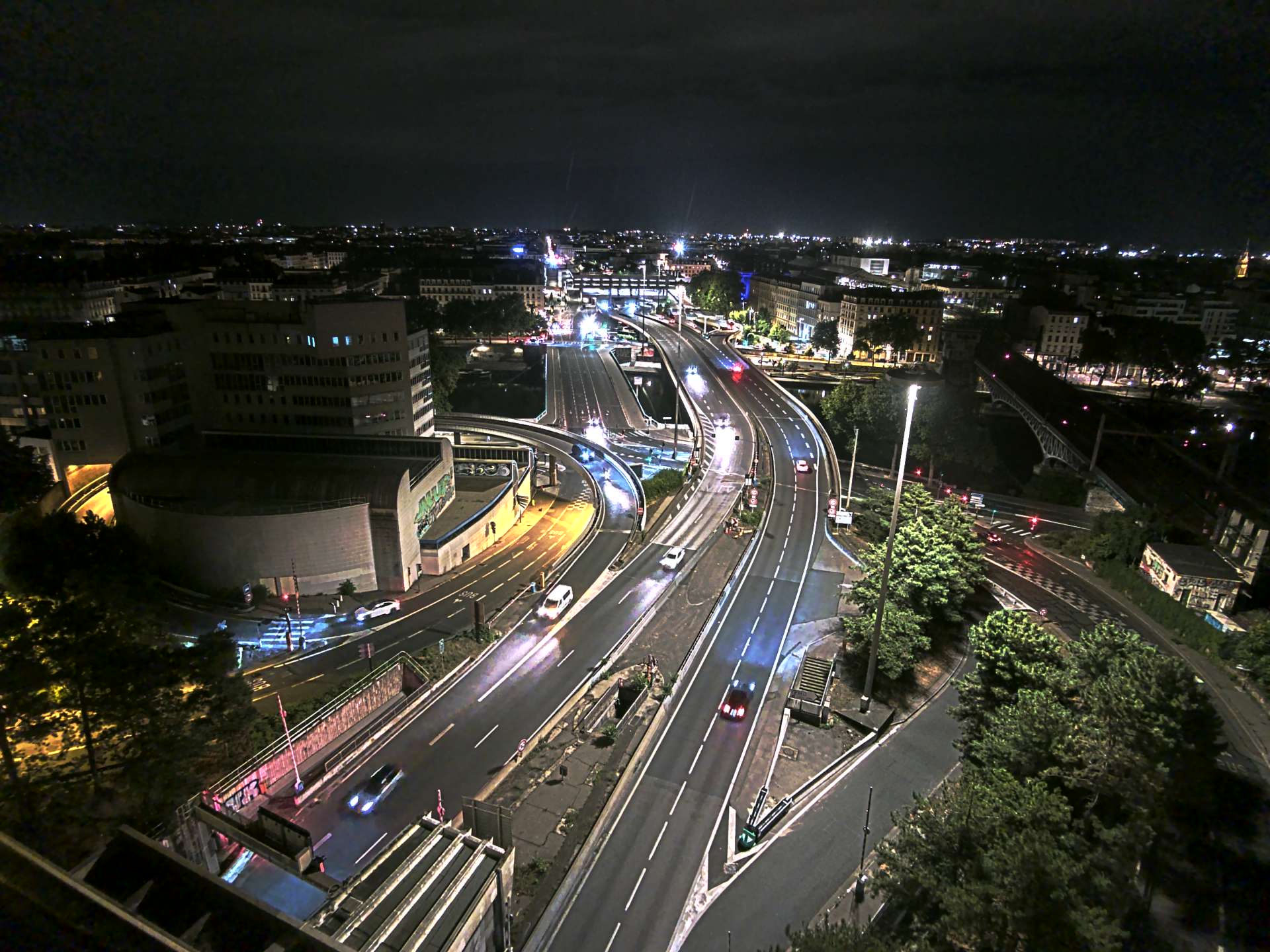 Caméra autoroute à Lyon Perrache à l'entrée Sud du Tunnel sous Fourvière, en direction de Marseille