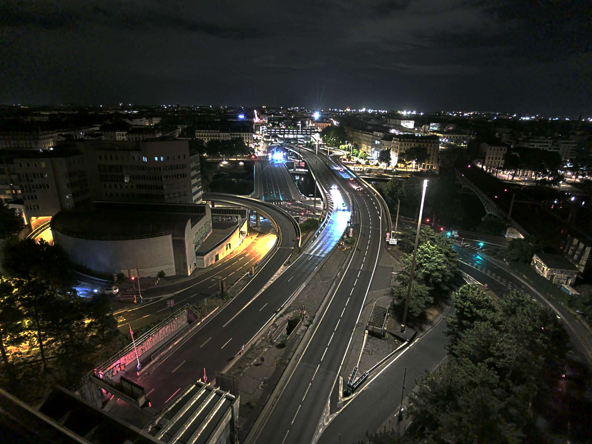 Caméra autoroute à Lyon Perrache à l'entrée Sud du Tunnel sous Fourvière, en direction de Marseille