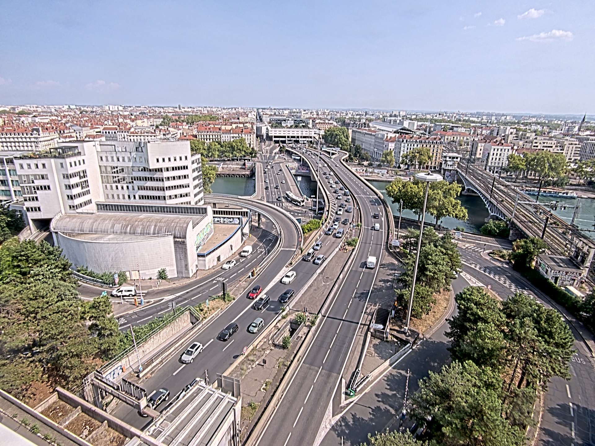 Caméra autoroute à Lyon Perrache à l'entrée Sud du Tunnel sous Fourvière, en direction de Marseille