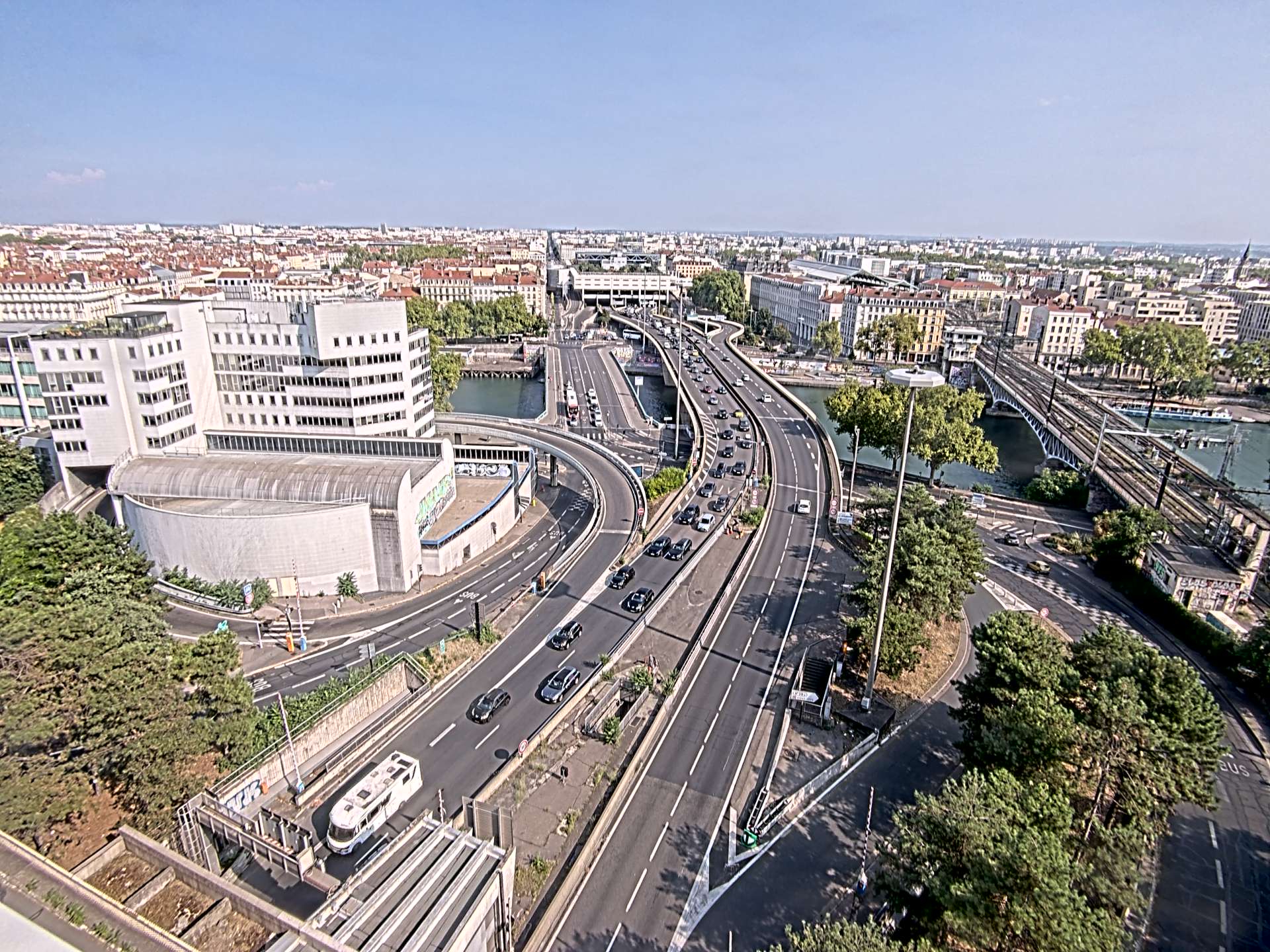 Caméra autoroute à Lyon Perrache à l'entrée Sud du Tunnel sous Fourvière, en direction de Marseille