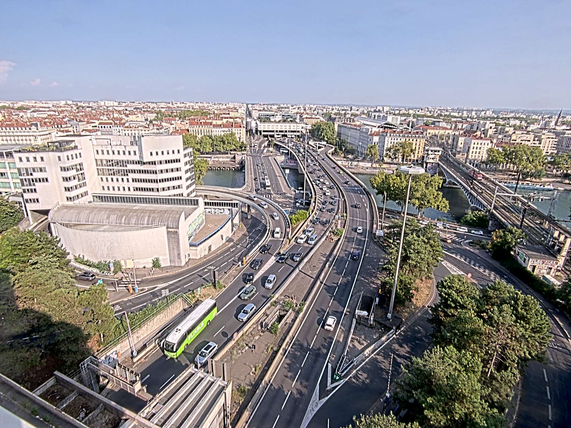 Caméra autoroute à Lyon Perrache à l'entrée Sud du Tunnel sous Fourvière, en direction de Marseille