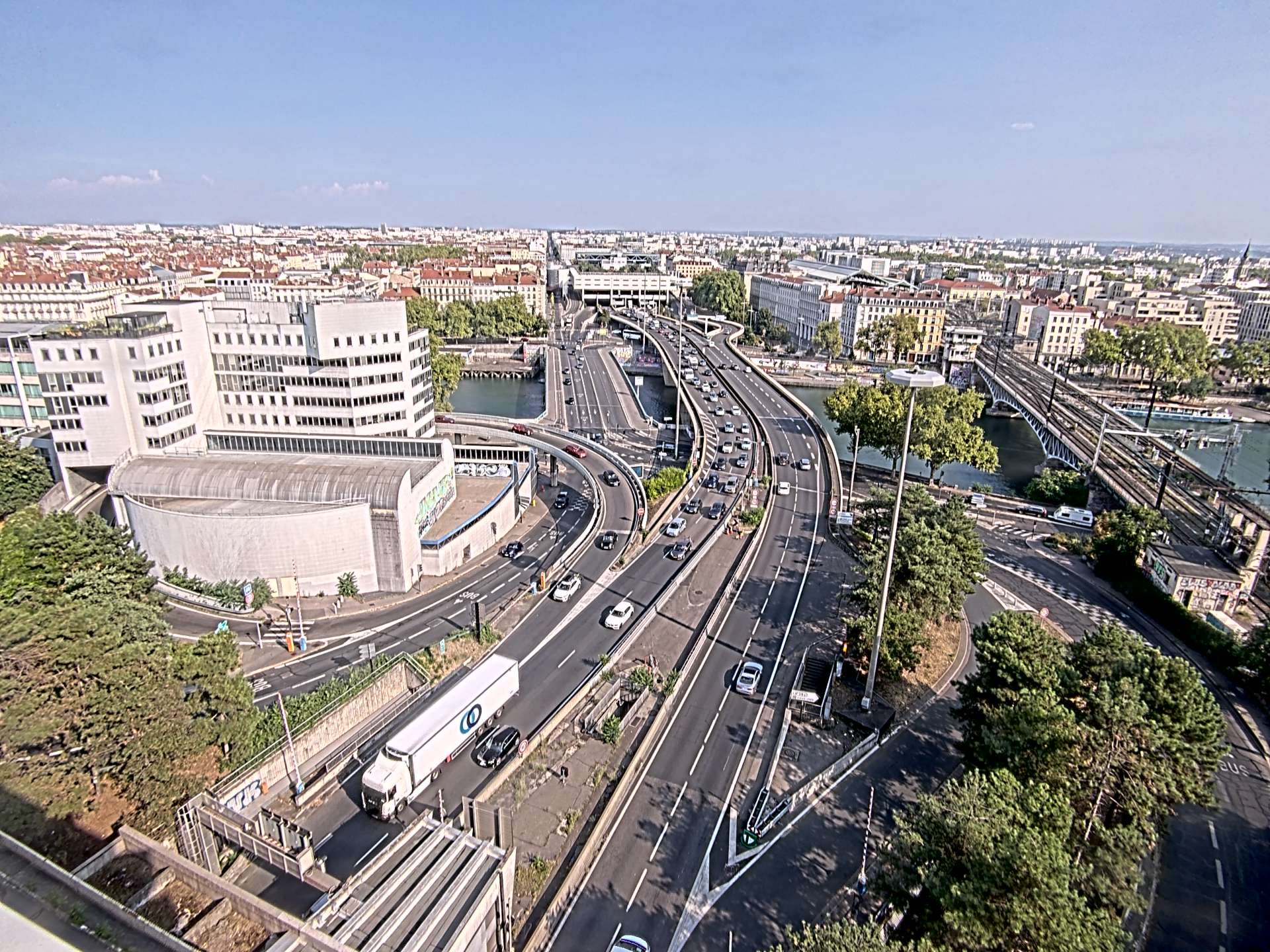 Caméra autoroute à Lyon Perrache à l'entrée Sud du Tunnel sous Fourvière, en direction de Marseille