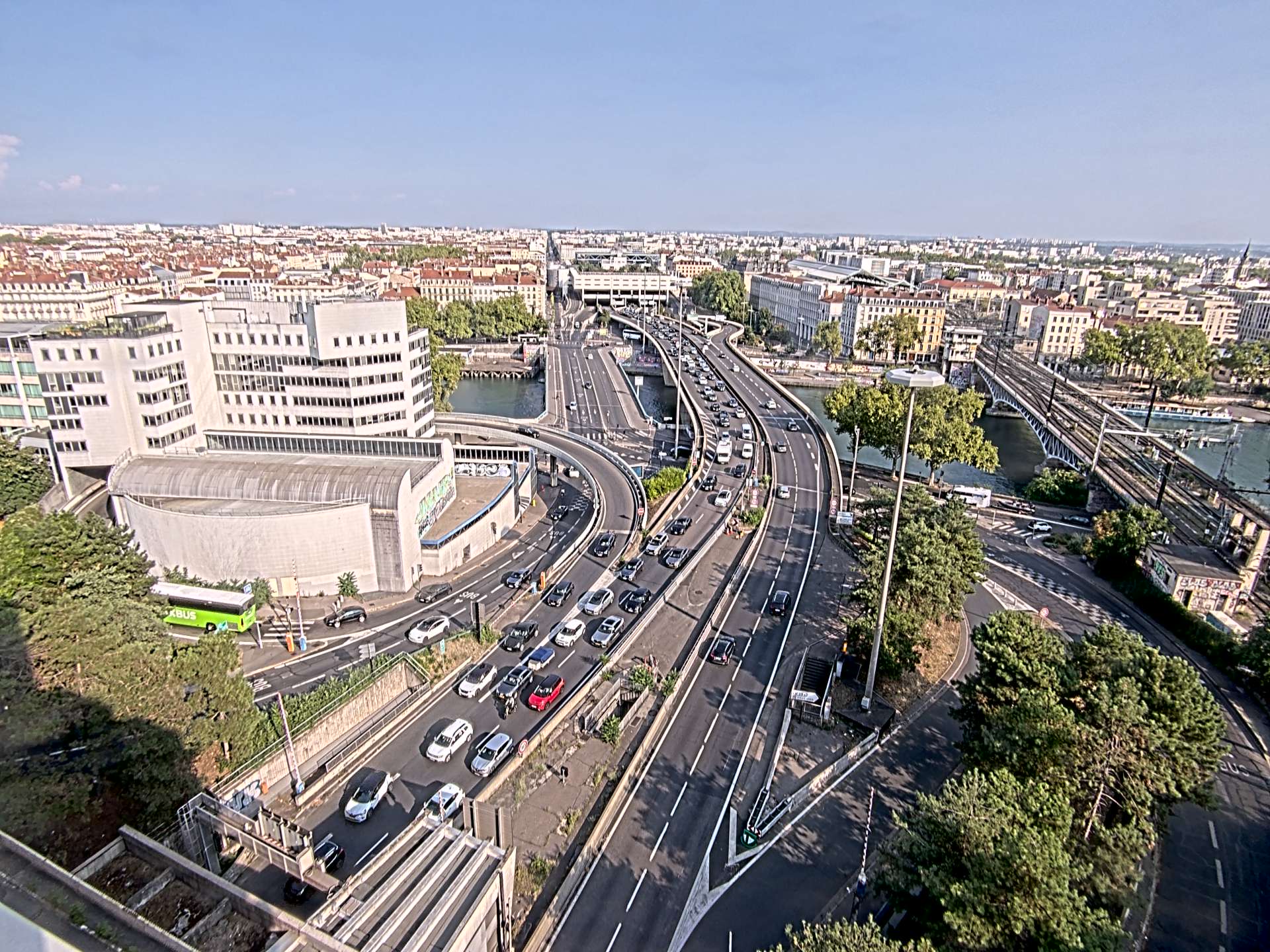 Caméra autoroute à Lyon Perrache à l'entrée Sud du Tunnel sous Fourvière, en direction de Marseille