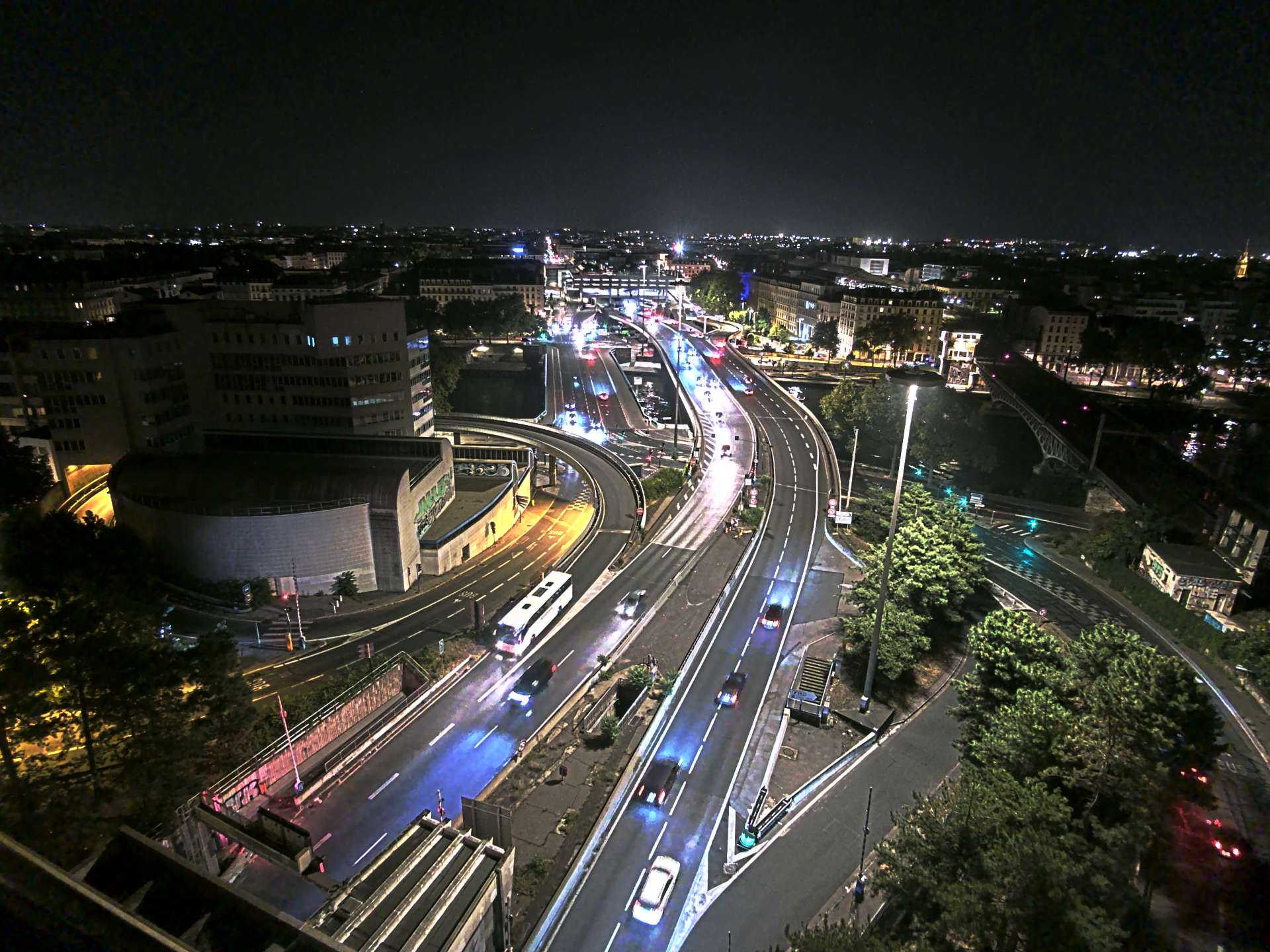 Caméra autoroute à Lyon Perrache à l'entrée Sud du Tunnel sous Fourvière, en direction de Marseille