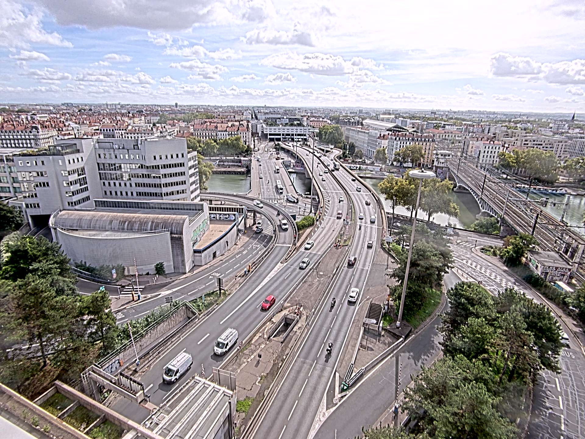 Caméra autoroute à Lyon Perrache à l'entrée Sud du Tunnel sous Fourvière, en direction de Marseille