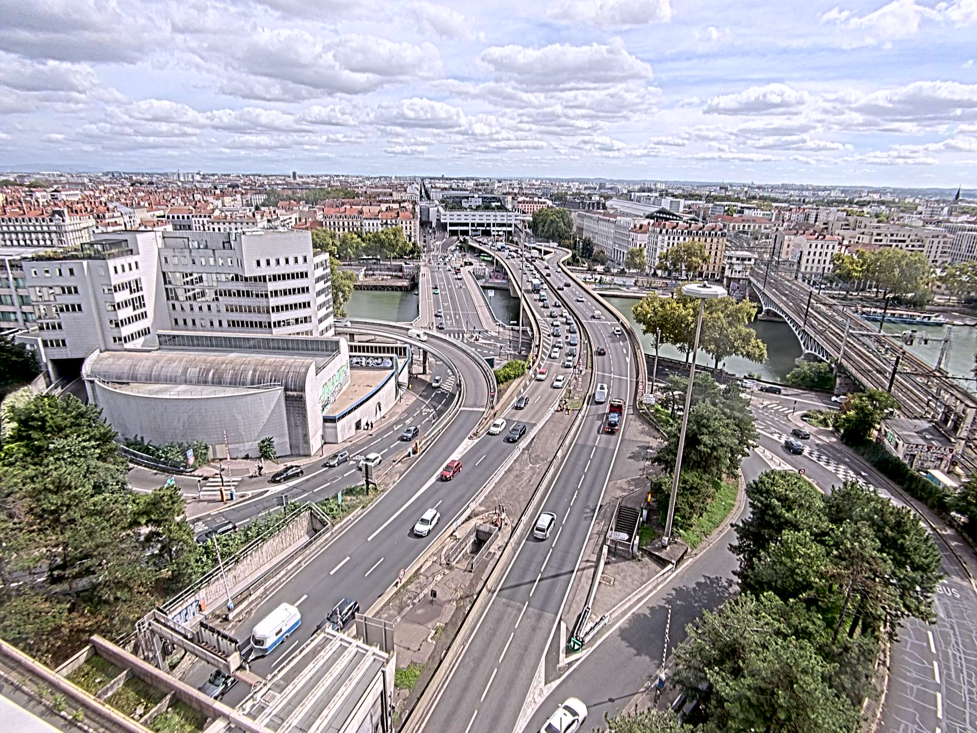 Caméra autoroute à Lyon Perrache à l'entrée Sud du Tunnel sous Fourvière, en direction de Marseille