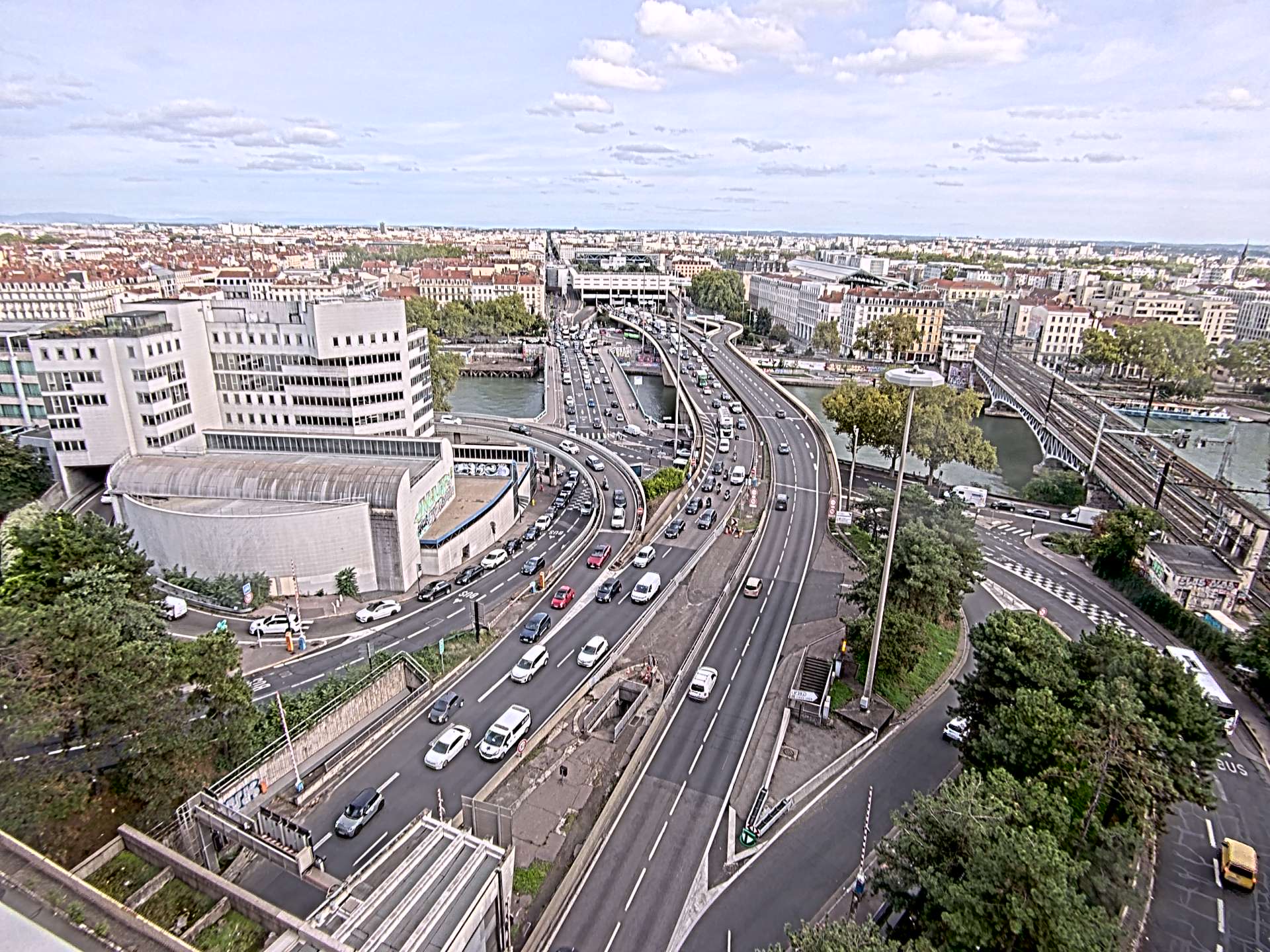 Caméra autoroute à Lyon Perrache à l'entrée Sud du Tunnel sous Fourvière, en direction de Marseille