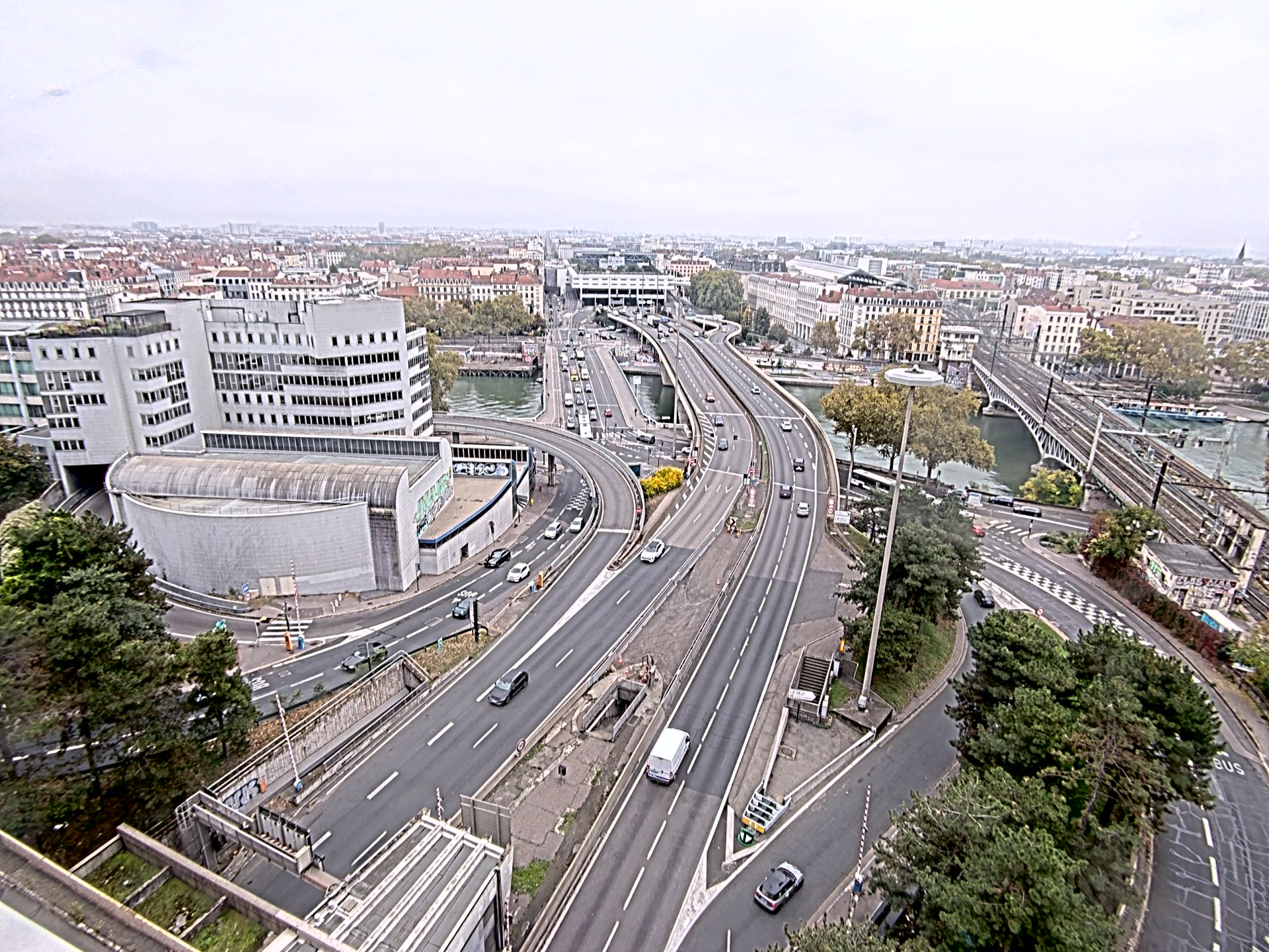 Caméra autoroute à Lyon Perrache à l'entrée Sud du Tunnel sous Fourvière, en direction de Marseille