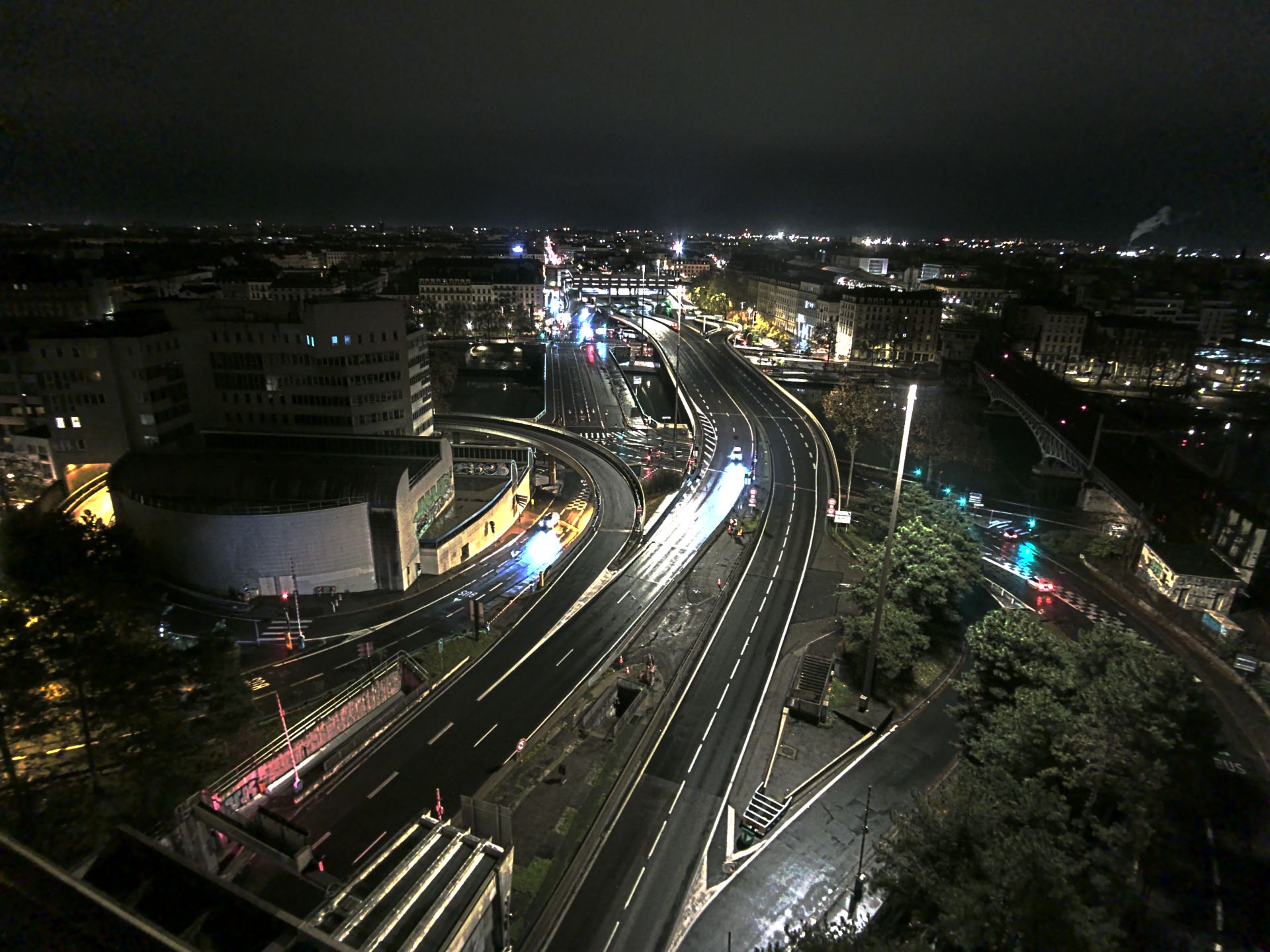 Caméra autoroute à Lyon Perrache à l'entrée Sud du Tunnel sous Fourvière, en direction de Marseille