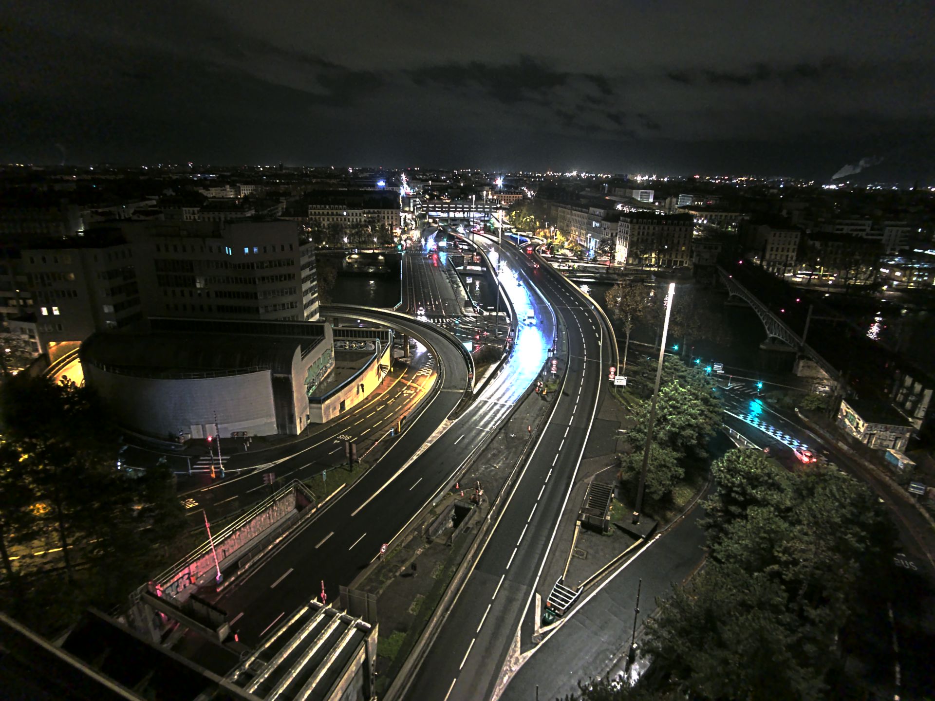 Caméra autoroute à Lyon Perrache à l'entrée Sud du Tunnel sous Fourvière, en direction de Marseille