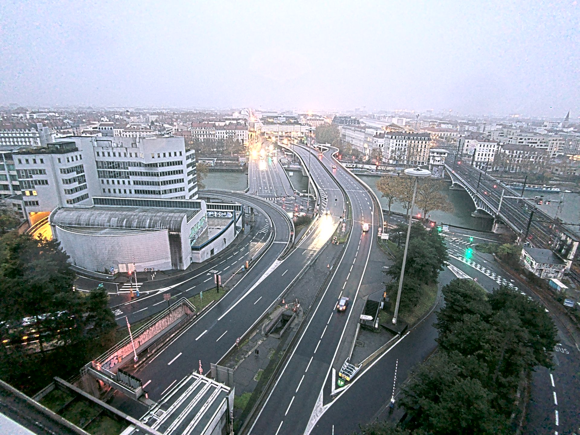 Caméra autoroute à Lyon Perrache à l'entrée Sud du Tunnel sous Fourvière, en direction de Marseille
