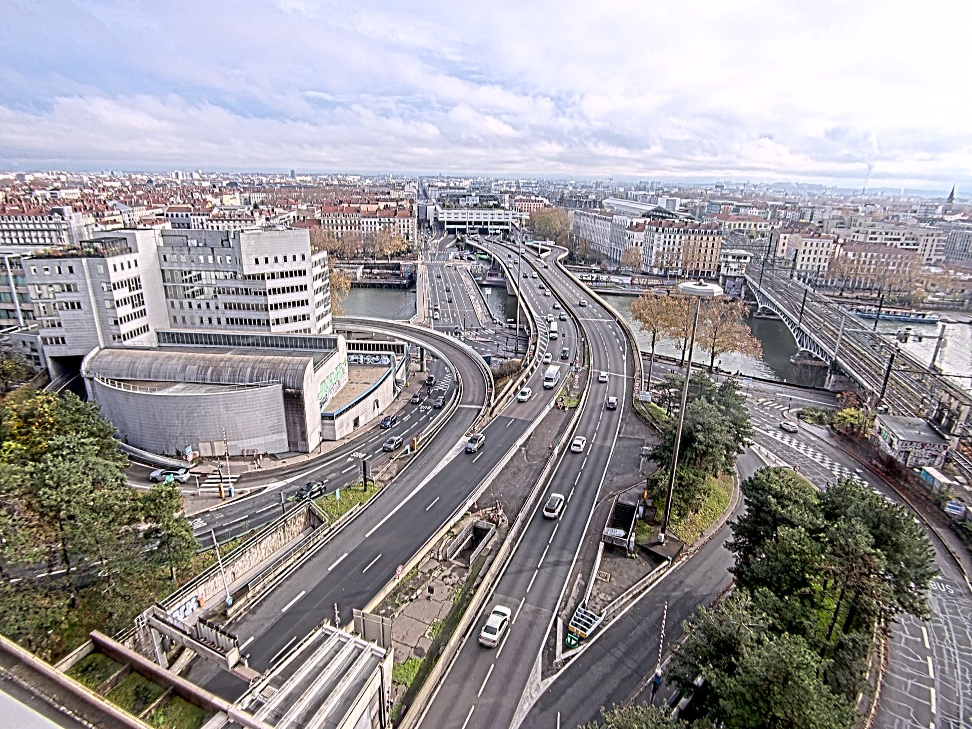 Caméra autoroute à Lyon Perrache à l'entrée Sud du Tunnel sous Fourvière, en direction de Marseille