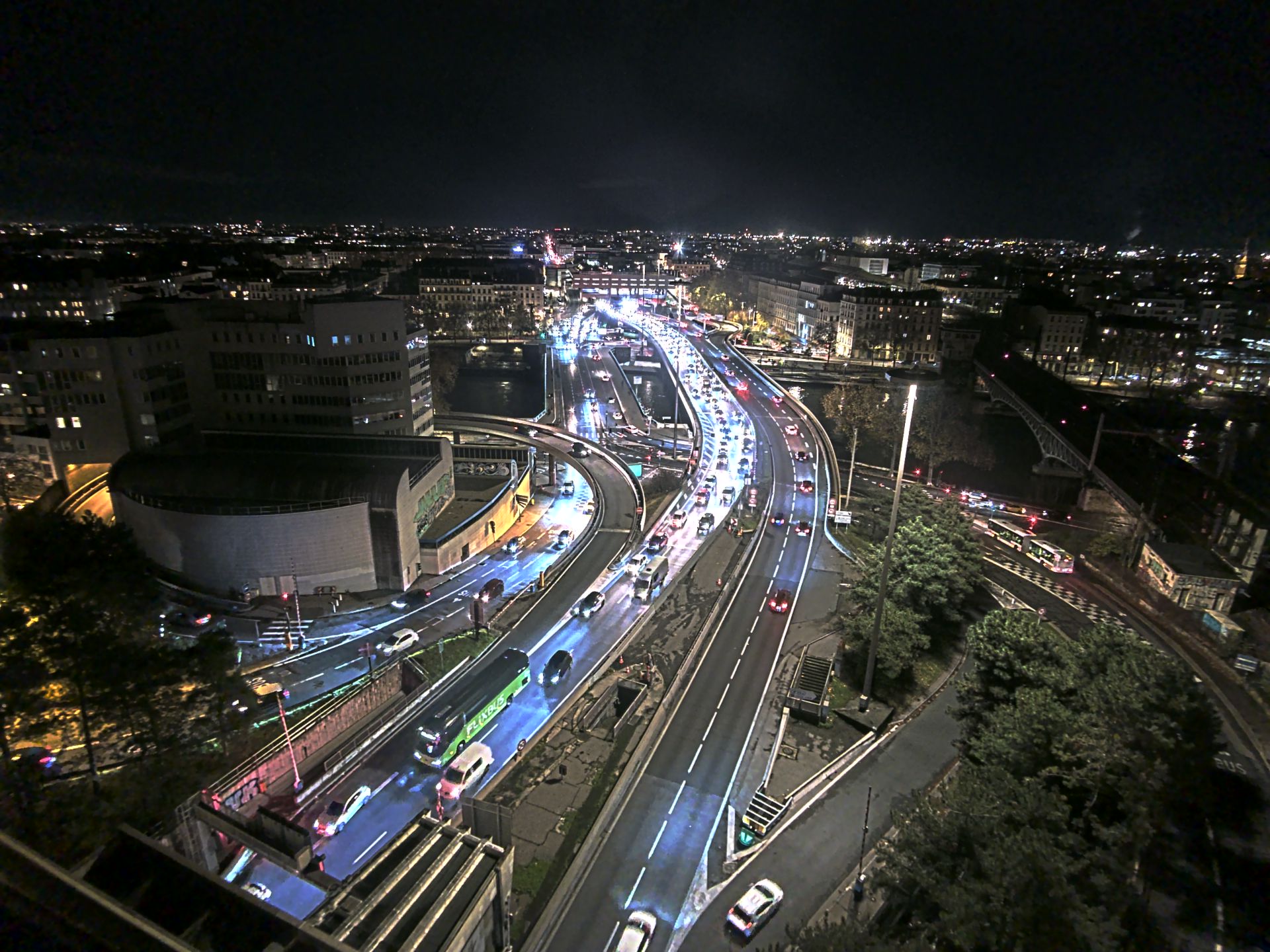 Caméra autoroute à Lyon Perrache à l'entrée Sud du Tunnel sous Fourvière, en direction de Marseille
