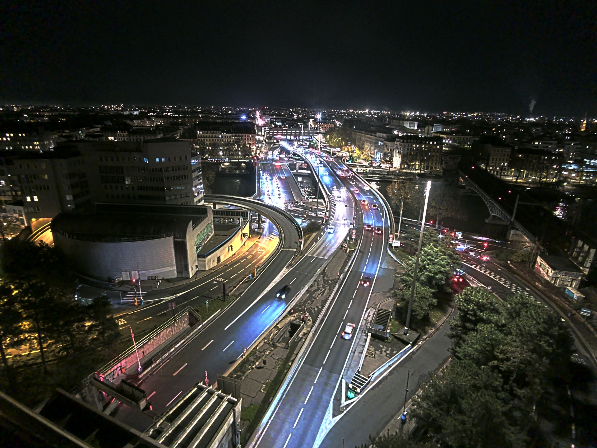 Caméra autoroute à Lyon Perrache à l'entrée Sud du Tunnel sous Fourvière, en direction de Marseille