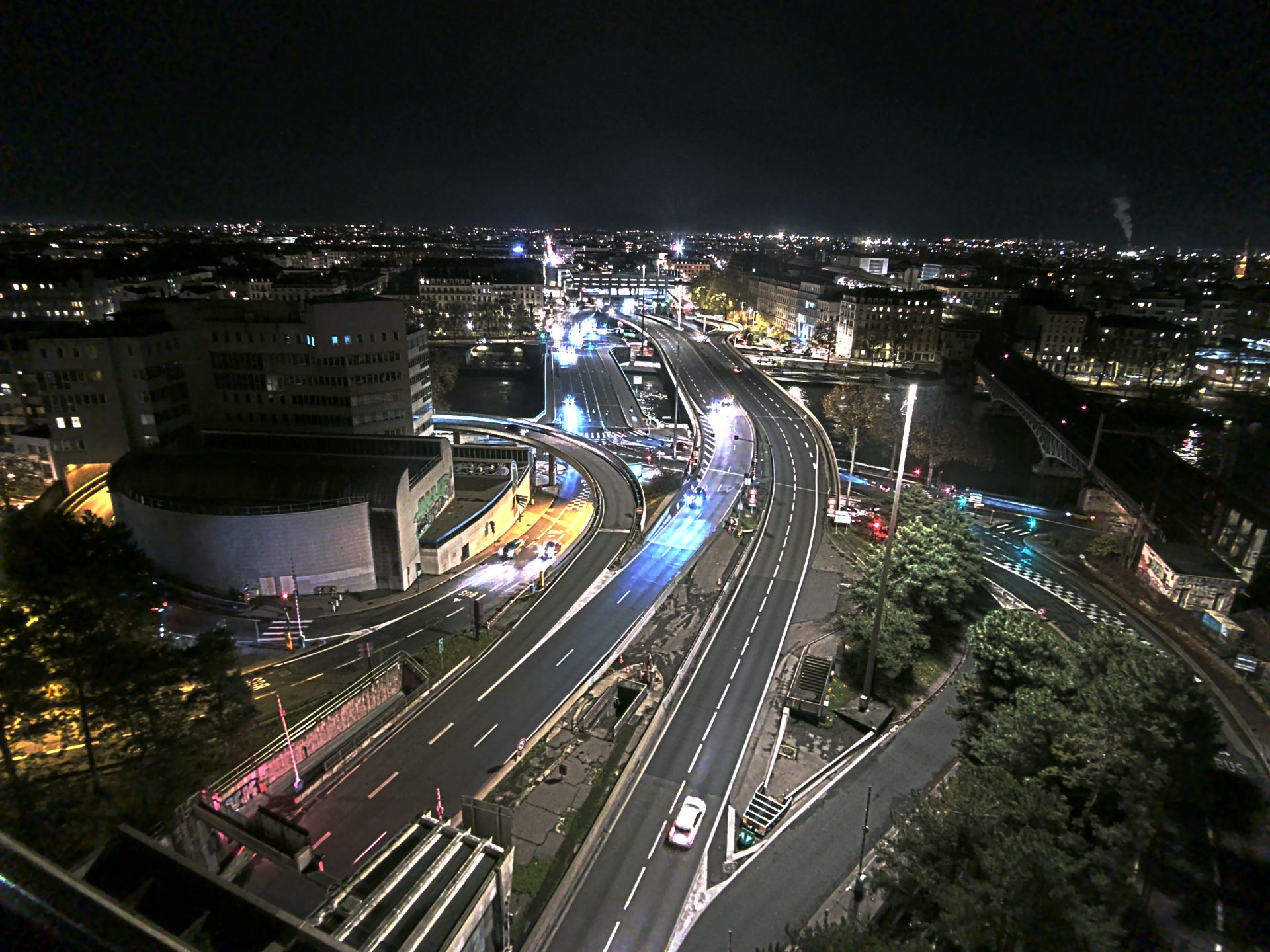 Caméra autoroute à Lyon Perrache à l'entrée Sud du Tunnel sous Fourvière, en direction de Marseille