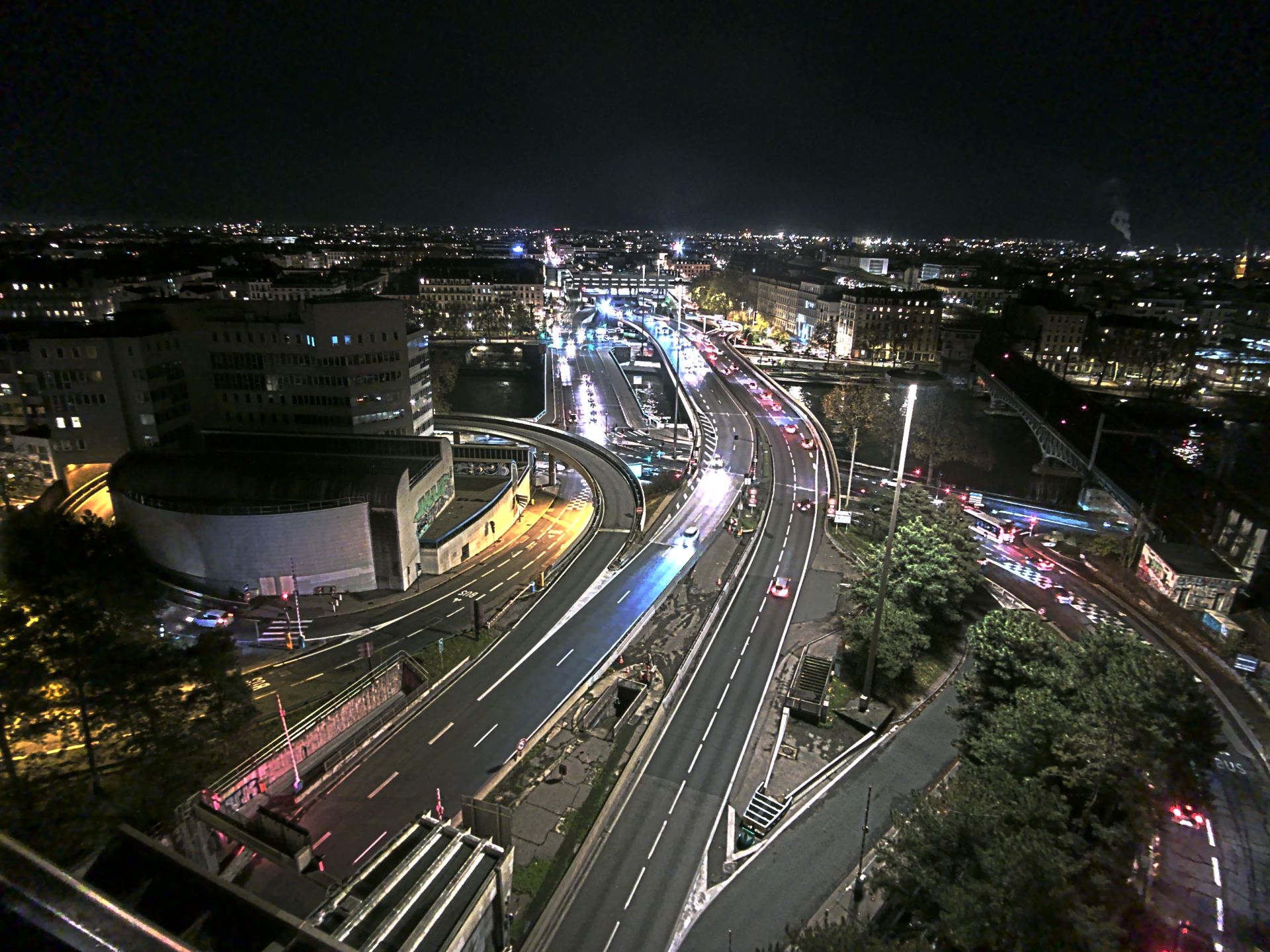Caméra autoroute à Lyon Perrache à l'entrée Sud du Tunnel sous Fourvière, en direction de Marseille