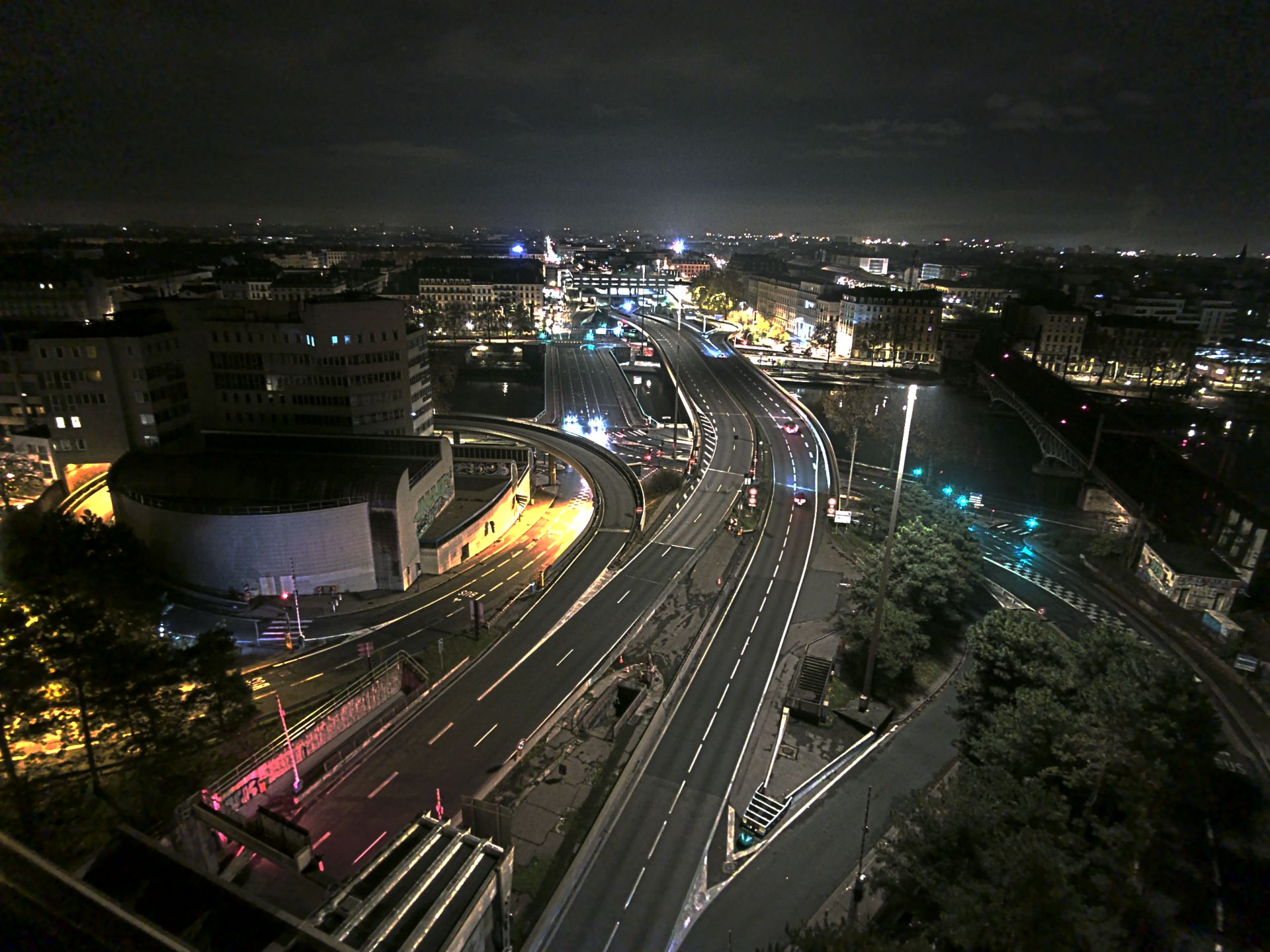 Caméra autoroute à Lyon Perrache à l'entrée Sud du Tunnel sous Fourvière, en direction de Marseille