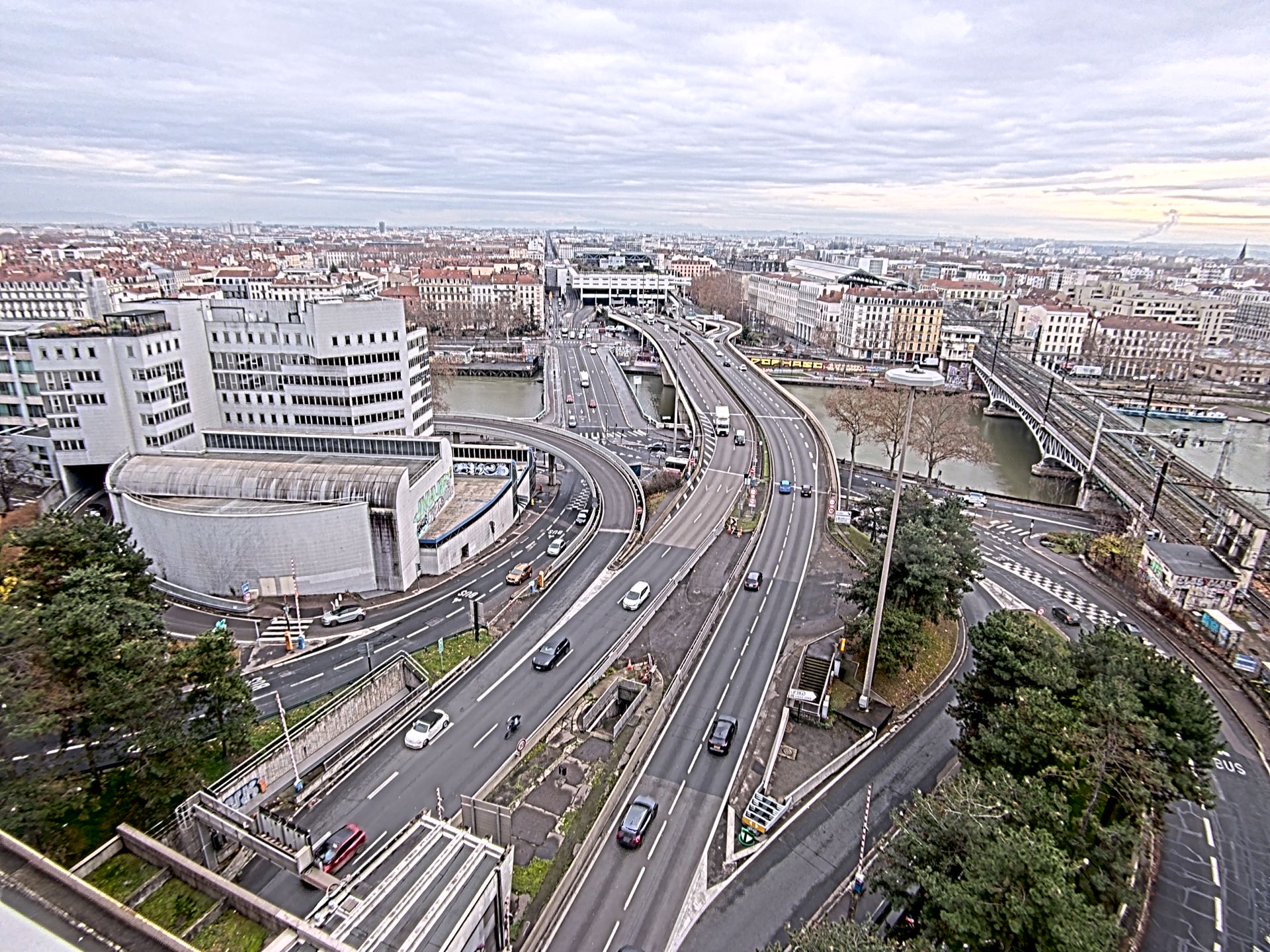 Caméra autoroute à Lyon Perrache à l'entrée Sud du Tunnel sous Fourvière, en direction de Marseille