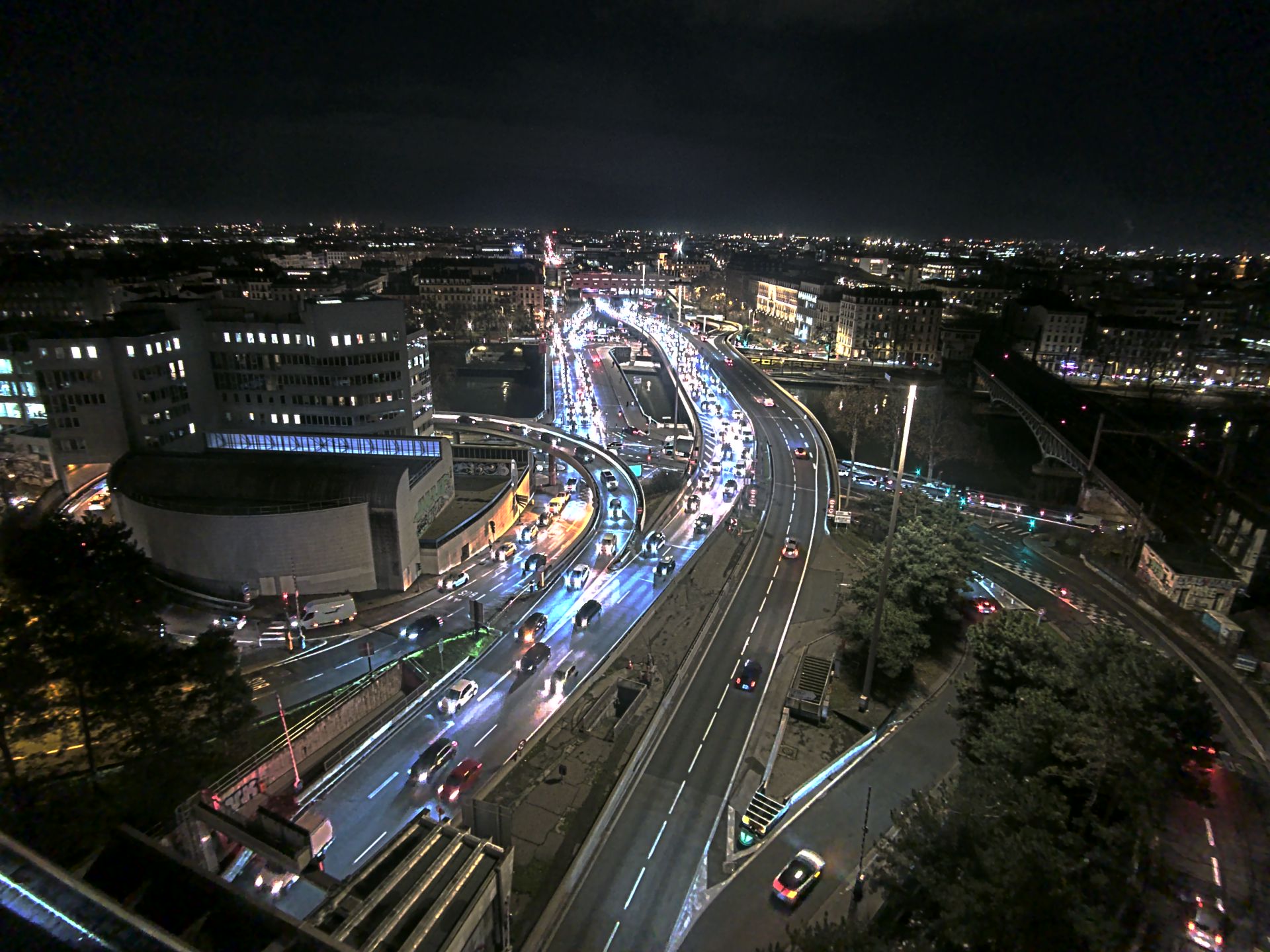 Caméra autoroute à Lyon Perrache à l'entrée Sud du Tunnel sous Fourvière, en direction de Marseille
