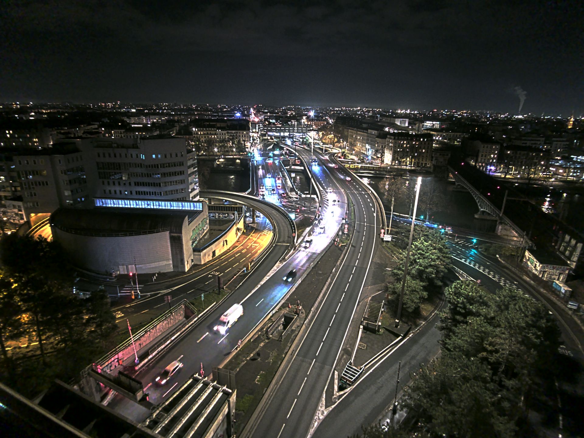 Caméra autoroute à Lyon Perrache à l'entrée Sud du Tunnel sous Fourvière, en direction de Marseille
