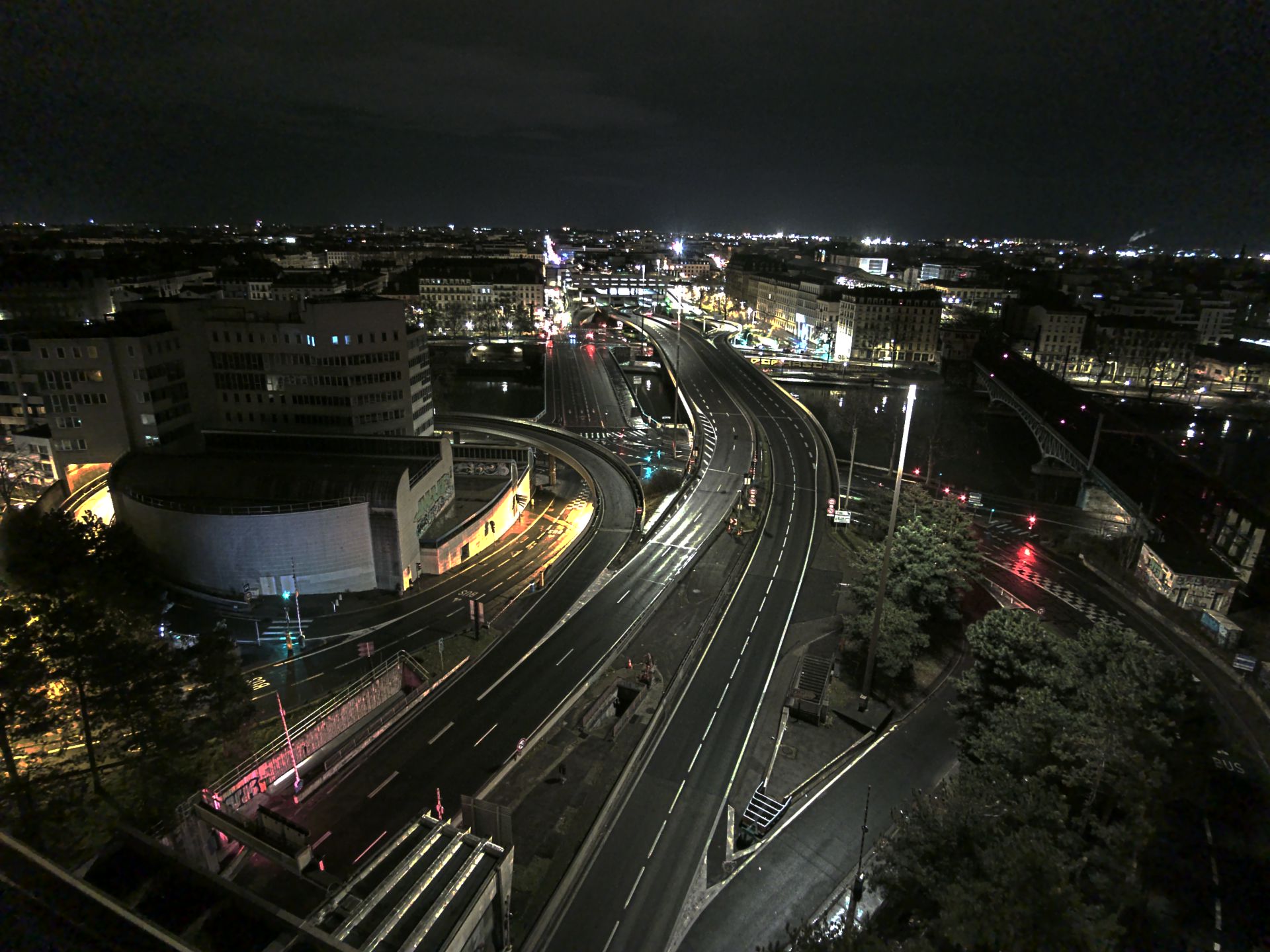Caméra autoroute à Lyon Perrache à l'entrée Sud du Tunnel sous Fourvière, en direction de Marseille