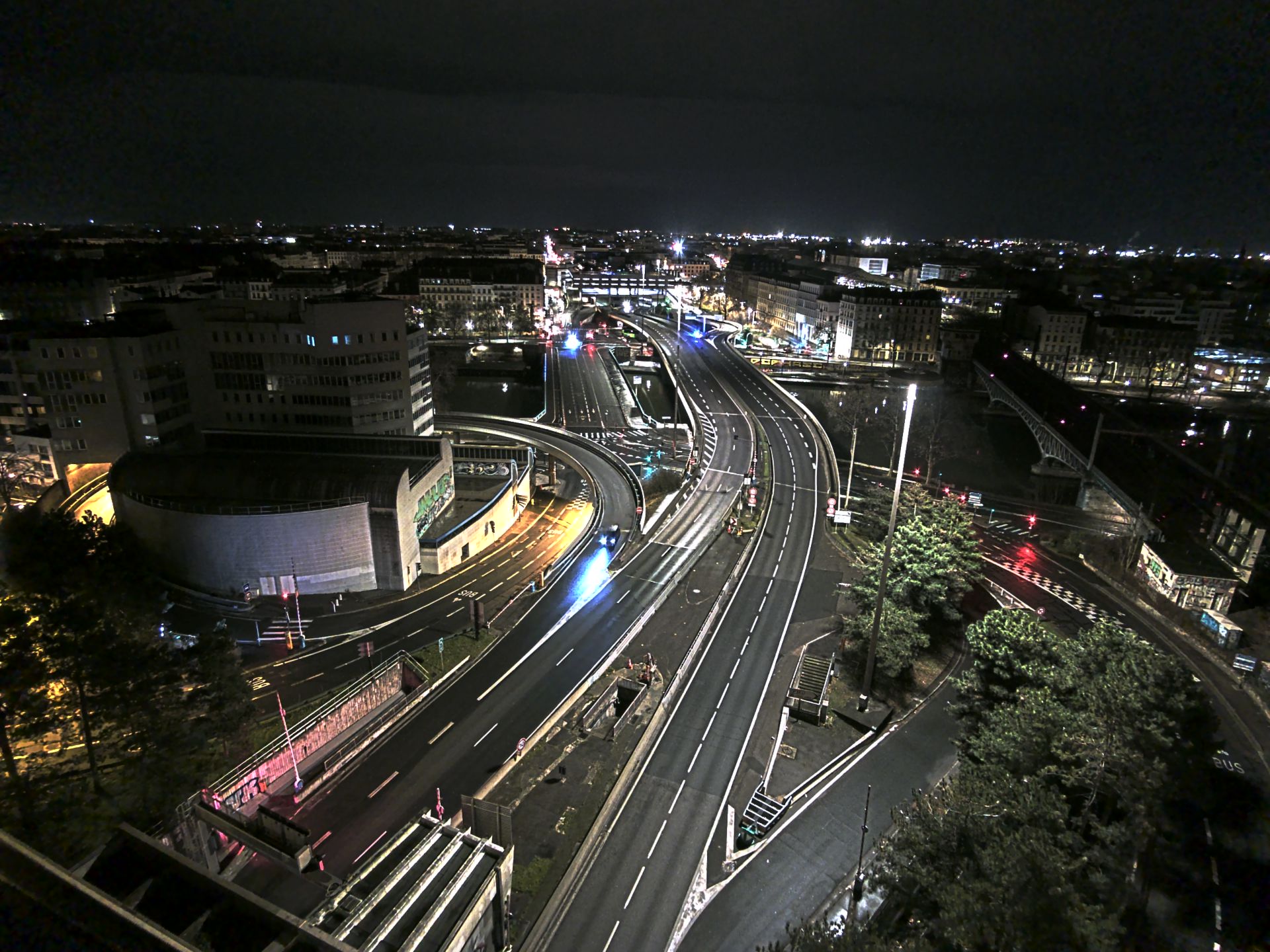 Caméra autoroute à Lyon Perrache à l'entrée Sud du Tunnel sous Fourvière, en direction de Marseille