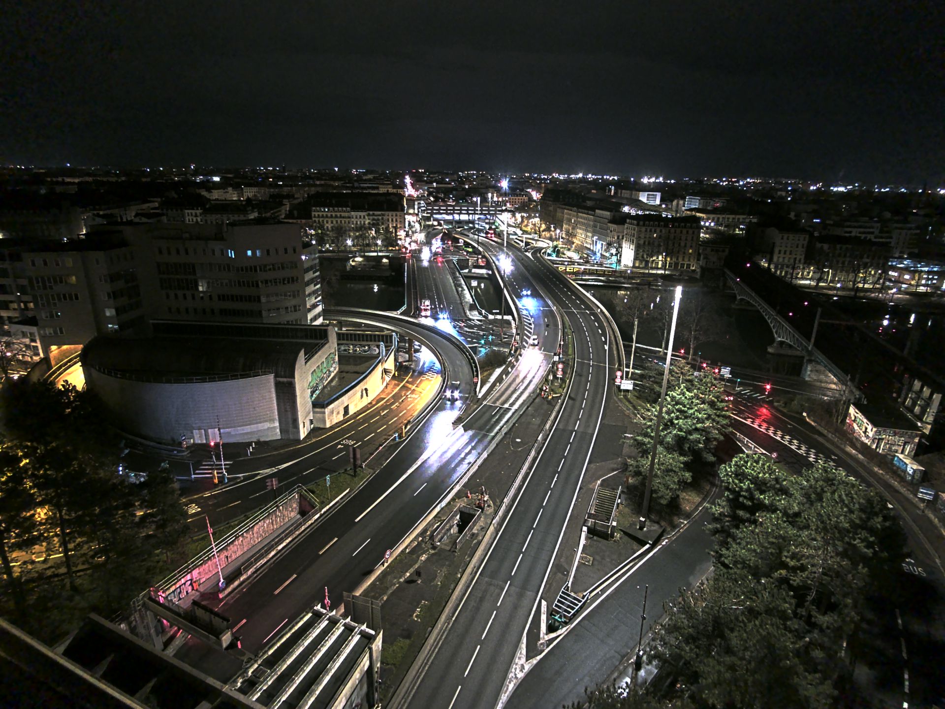 Caméra autoroute à Lyon Perrache à l'entrée Sud du Tunnel sous Fourvière, en direction de Marseille