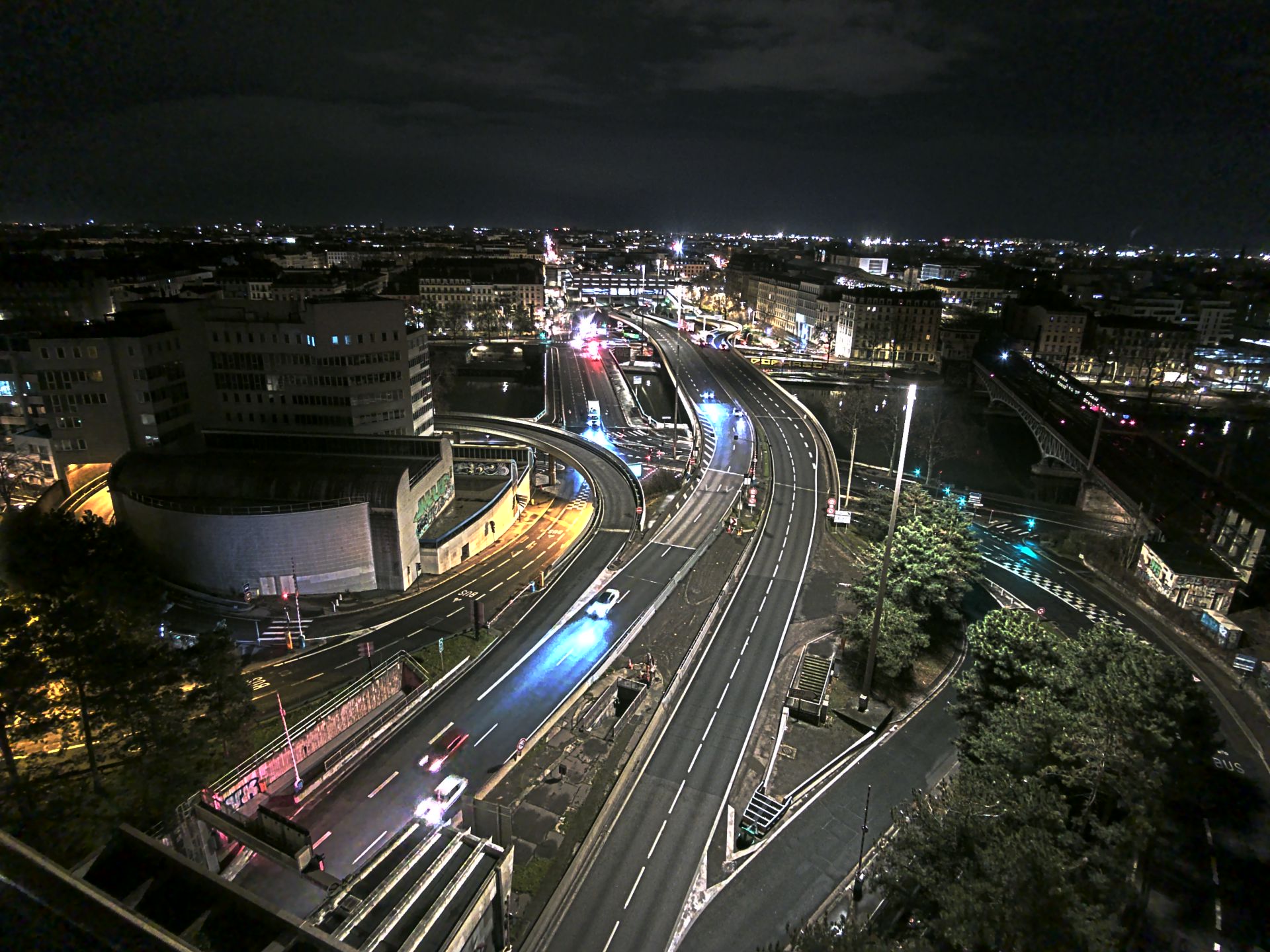 Caméra autoroute à Lyon Perrache à l'entrée Sud du Tunnel sous Fourvière, en direction de Marseille