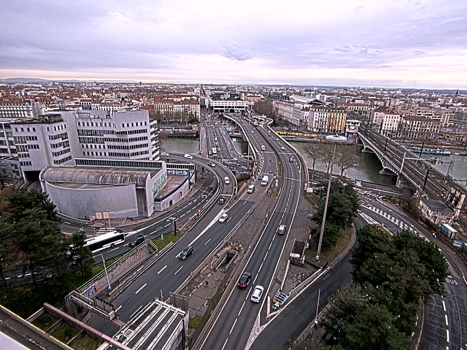 Caméra autoroute à Lyon Perrache à l'entrée Sud du Tunnel sous Fourvière, en direction de Marseille
