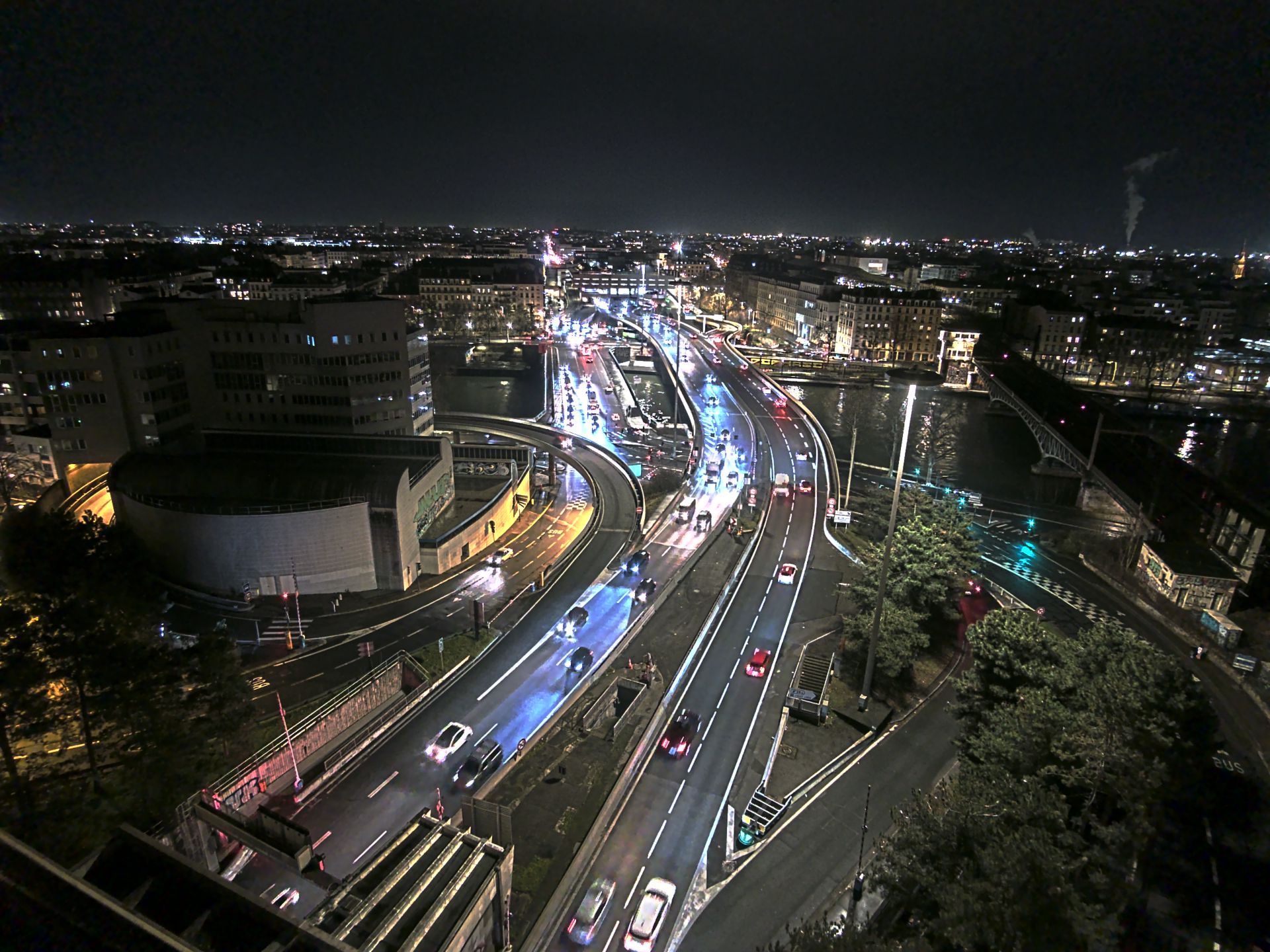Caméra autoroute à Lyon Perrache à l'entrée Sud du Tunnel sous Fourvière, en direction de Marseille