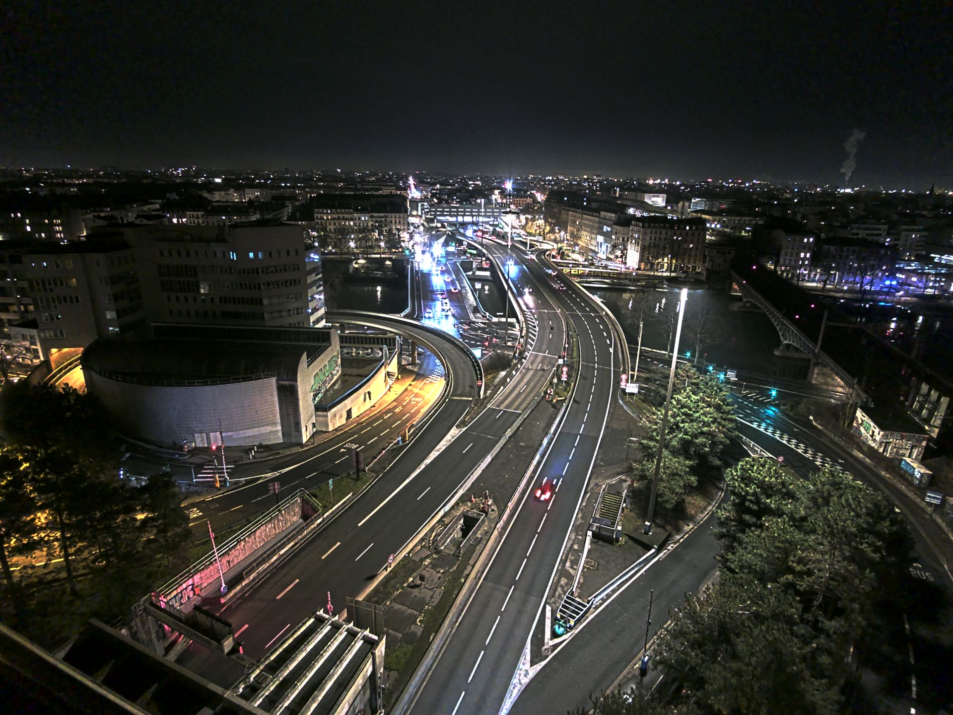 Caméra autoroute à Lyon Perrache à l'entrée Sud du Tunnel sous Fourvière, en direction de Marseille