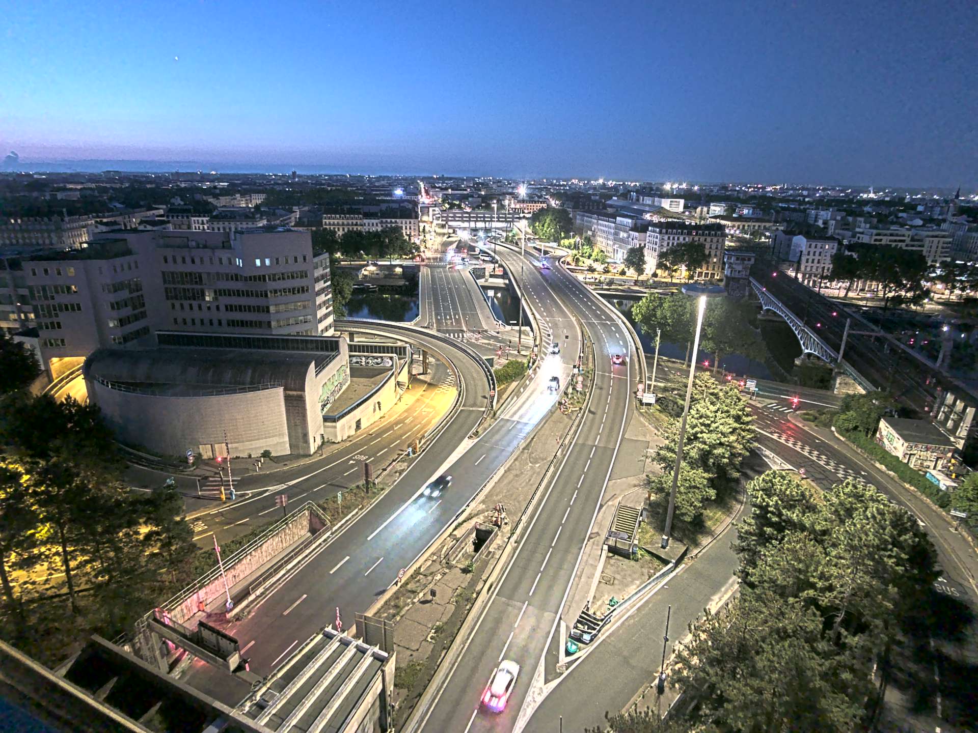 Caméra autoroute à Lyon Perrache à l'entrée Sud du Tunnel sous Fourvière, en direction de Marseille