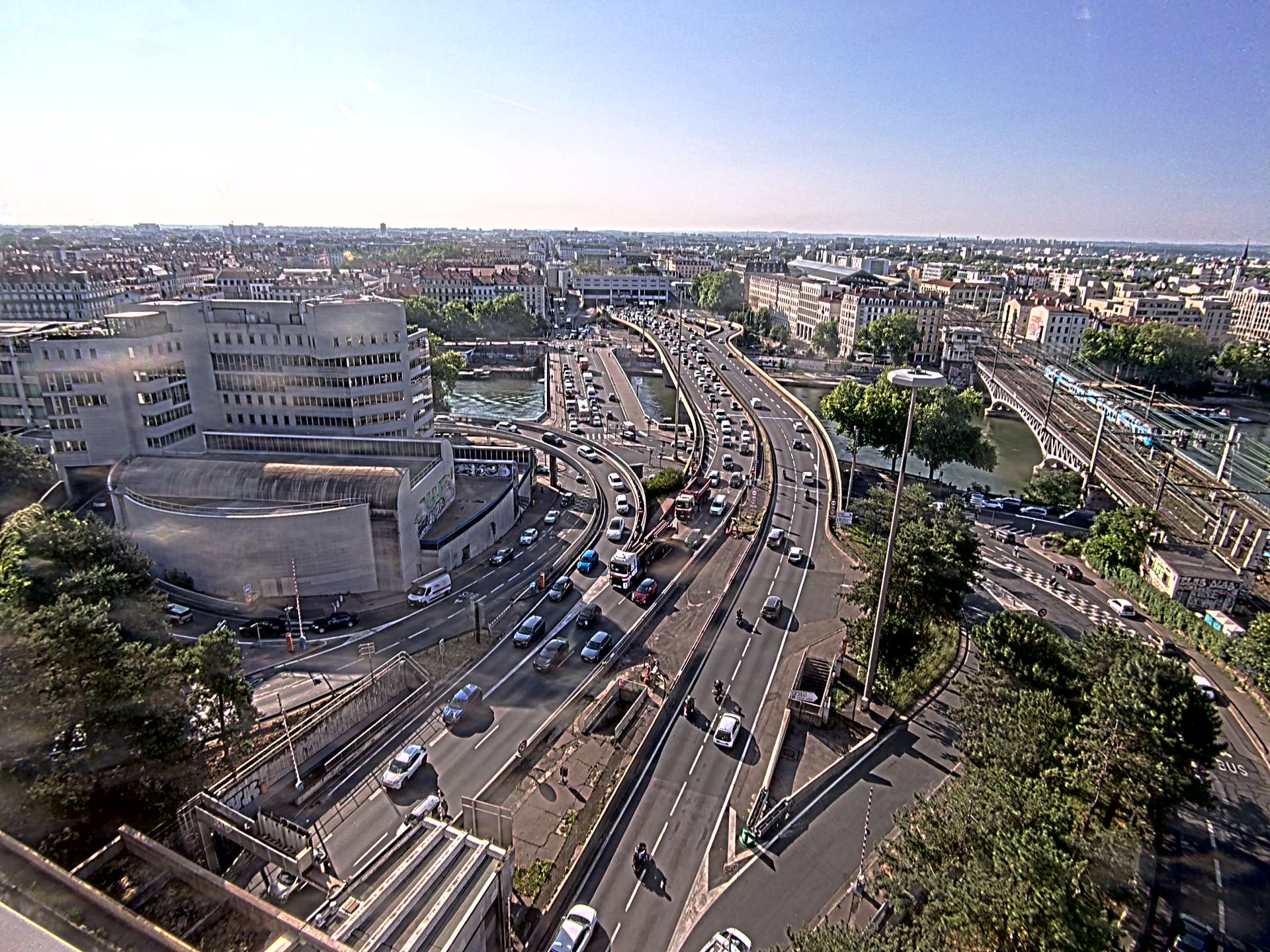 Caméra autoroute à Lyon Perrache à l'entrée Sud du Tunnel sous Fourvière, en direction de Marseille