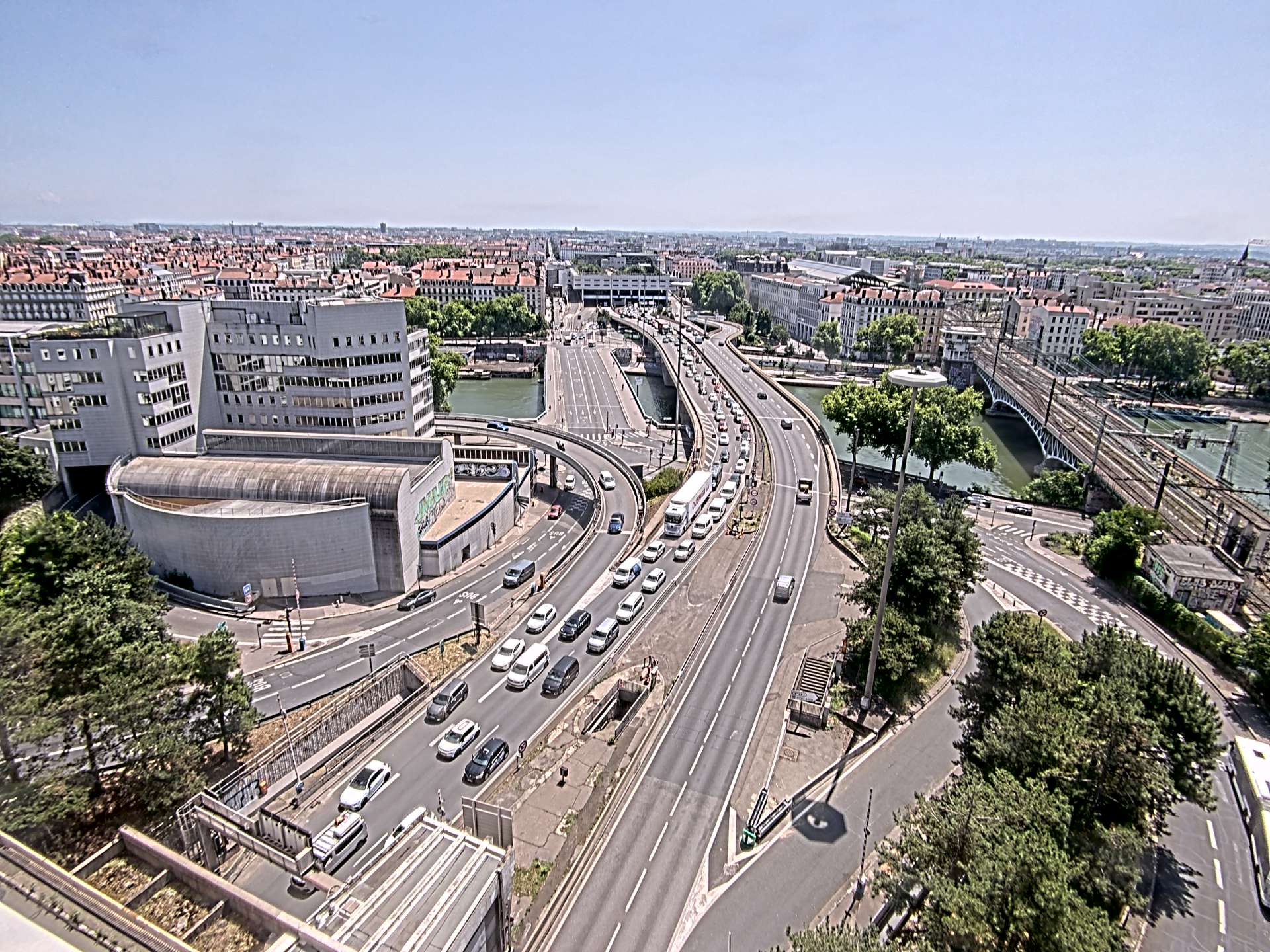 Caméra autoroute à Lyon Perrache à l'entrée Sud du Tunnel sous Fourvière, en direction de Marseille