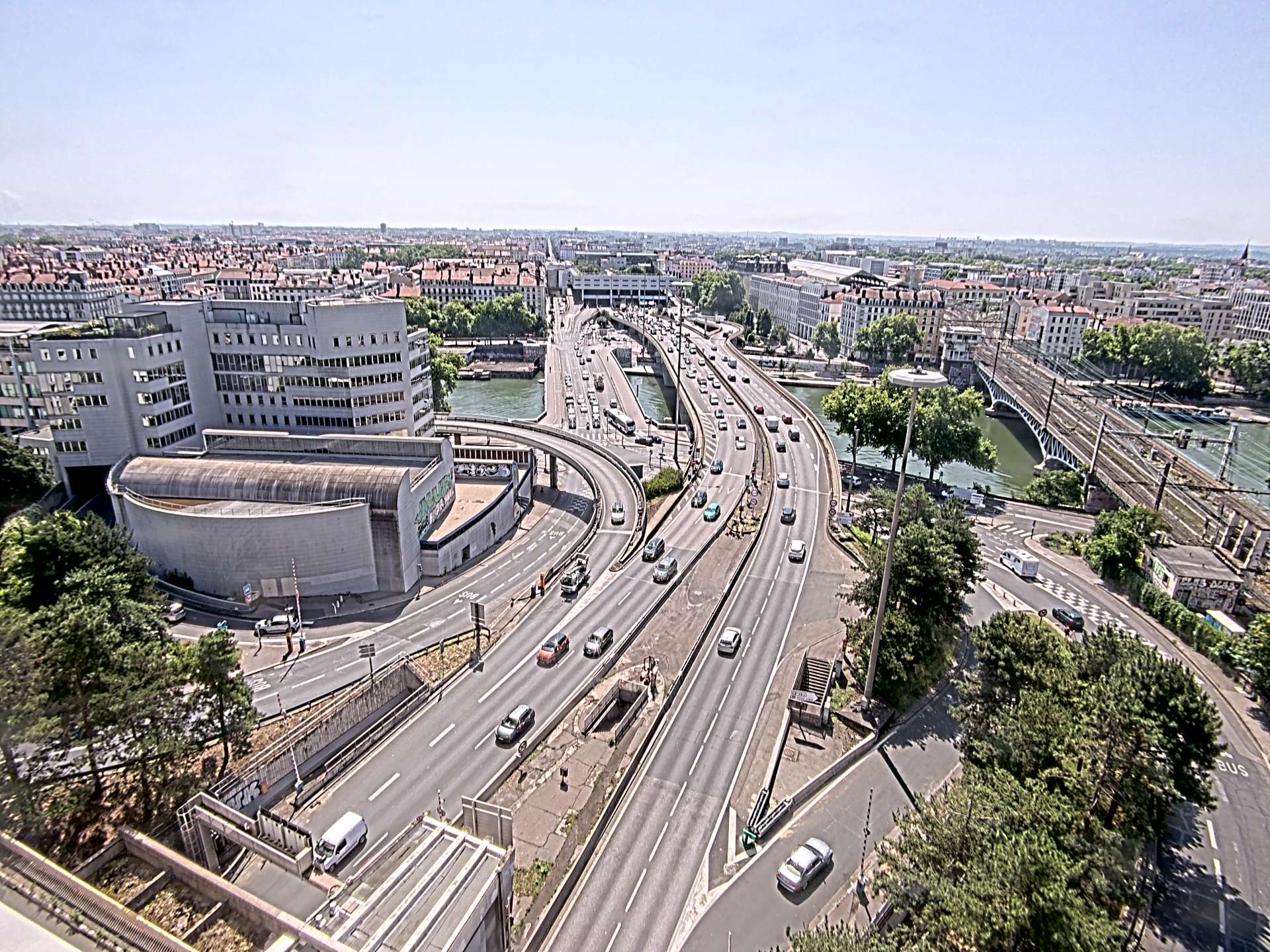 Caméra autoroute à Lyon Perrache à l'entrée Sud du Tunnel sous Fourvière, en direction de Marseille