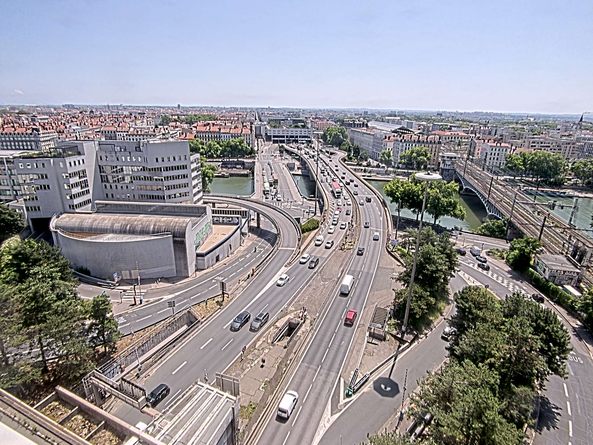 Caméra autoroute à Lyon Perrache à l'entrée Sud du Tunnel sous Fourvière, en direction de Marseille