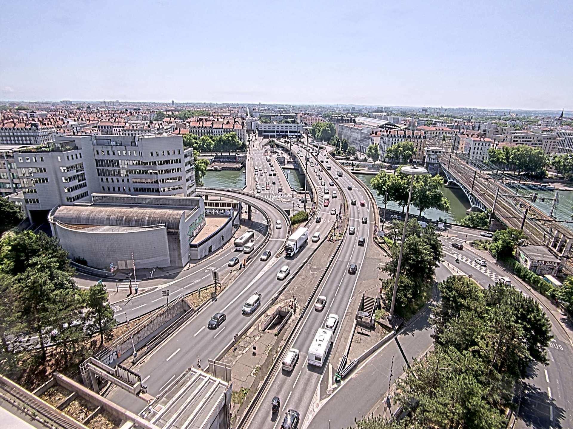 Caméra autoroute à Lyon Perrache à l'entrée Sud du Tunnel sous Fourvière, en direction de Marseille