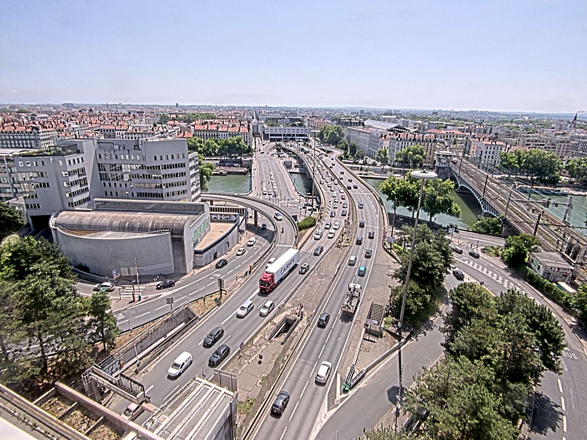 Caméra autoroute à Lyon Perrache à l'entrée Sud du Tunnel sous Fourvière, en direction de Marseille