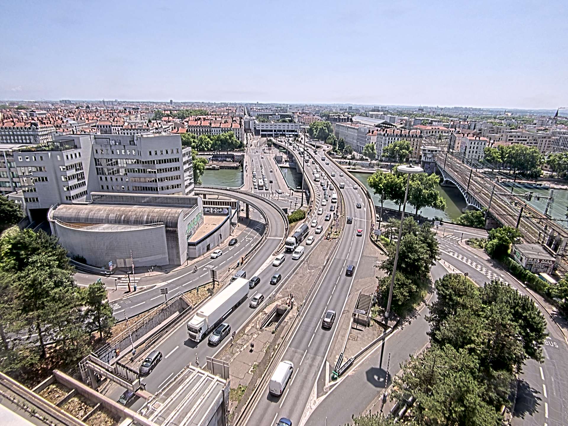 Caméra autoroute à Lyon Perrache à l'entrée Sud du Tunnel sous Fourvière, en direction de Marseille