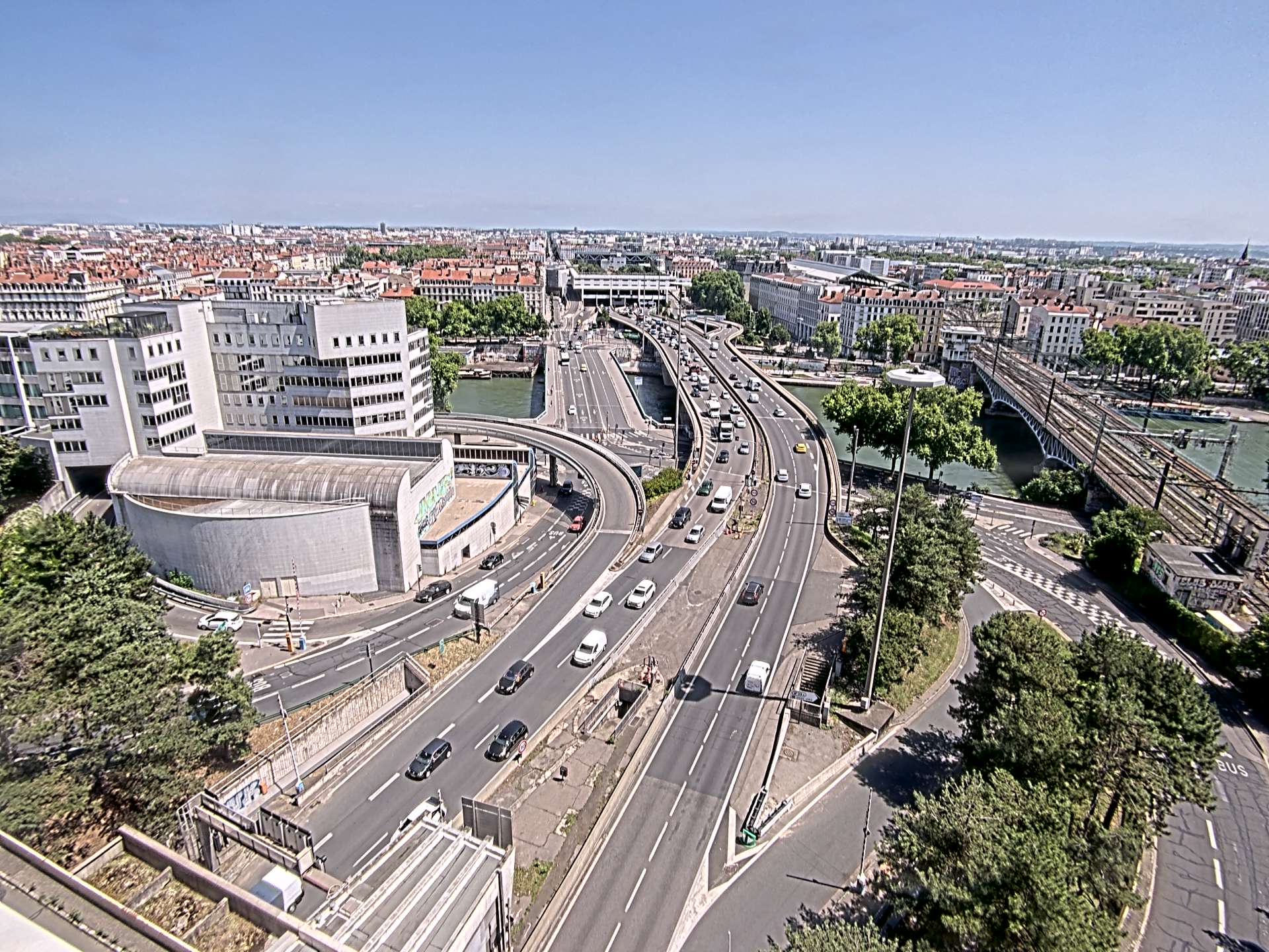 Caméra autoroute à Lyon Perrache à l'entrée Sud du Tunnel sous Fourvière, en direction de Marseille