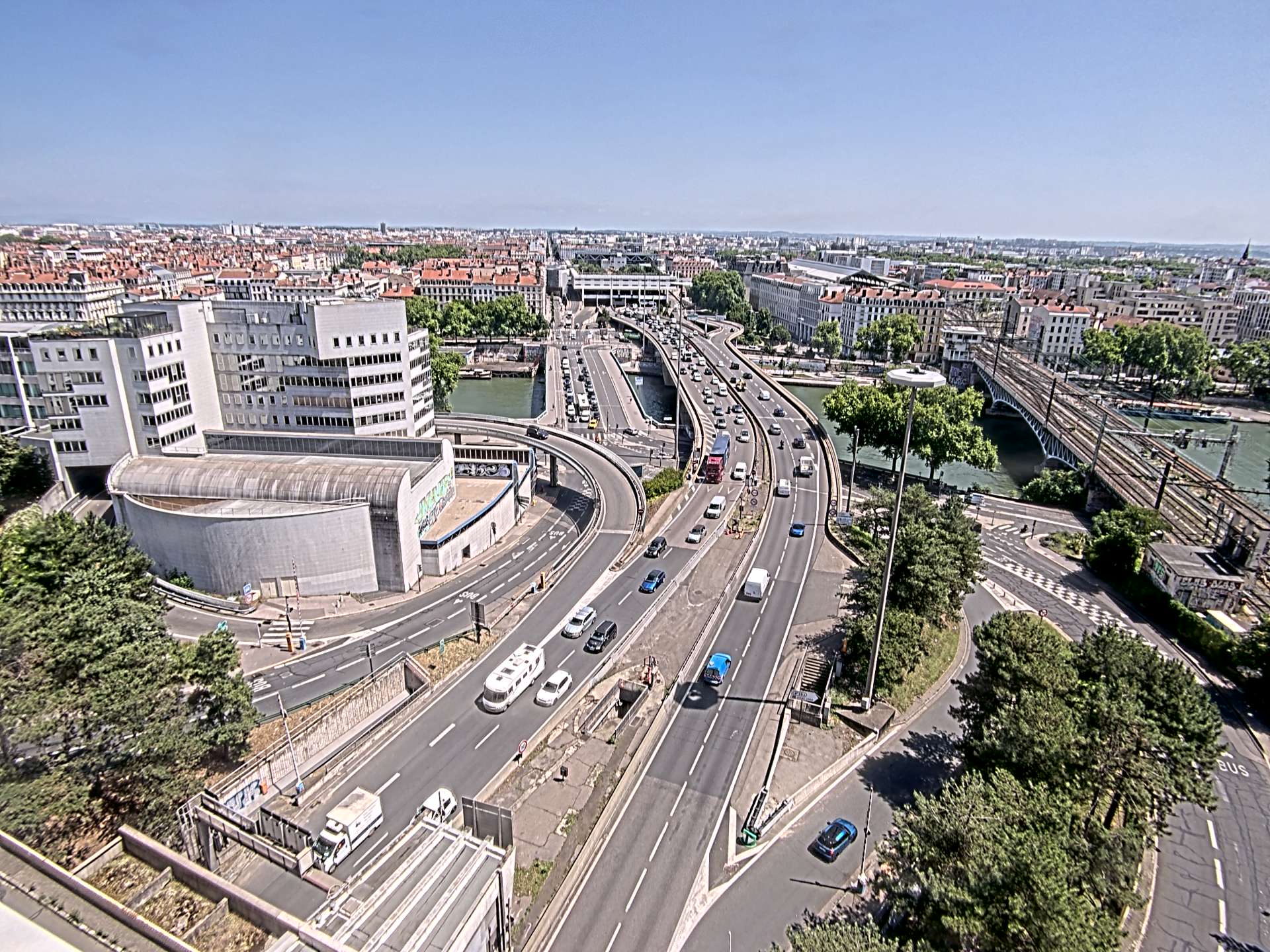 Caméra autoroute à Lyon Perrache à l'entrée Sud du Tunnel sous Fourvière, en direction de Marseille