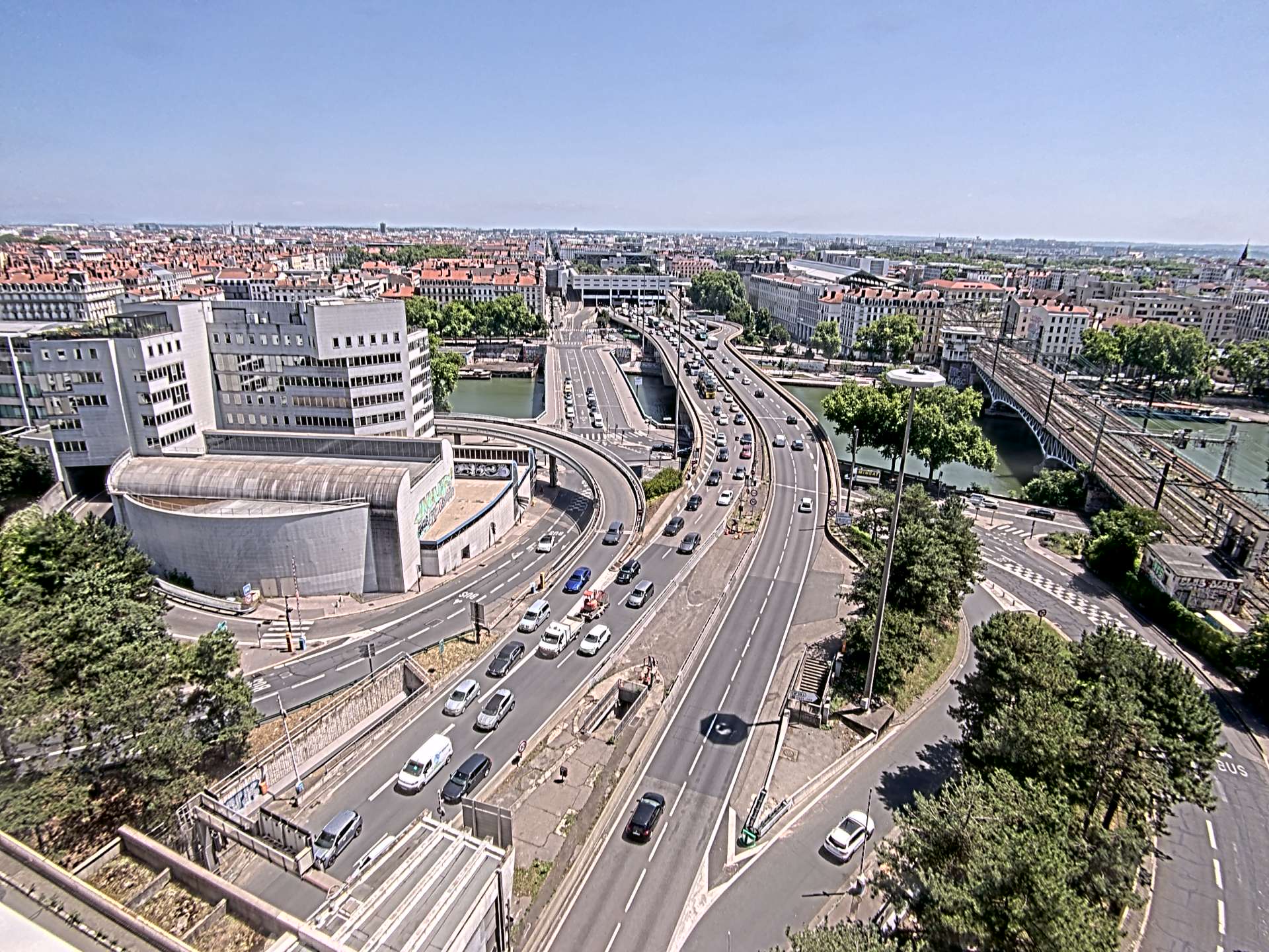 Caméra autoroute à Lyon Perrache à l'entrée Sud du Tunnel sous Fourvière, en direction de Marseille