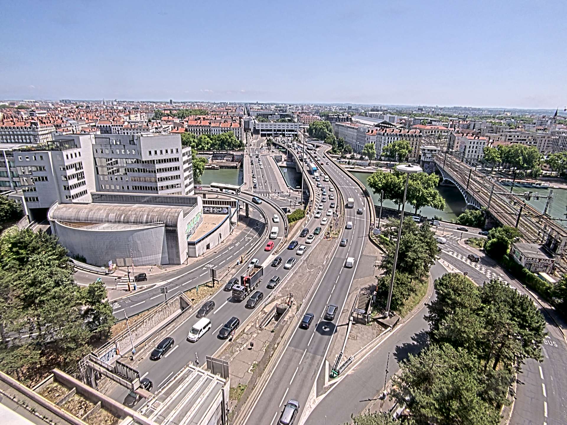 Caméra autoroute à Lyon Perrache à l'entrée Sud du Tunnel sous Fourvière, en direction de Marseille