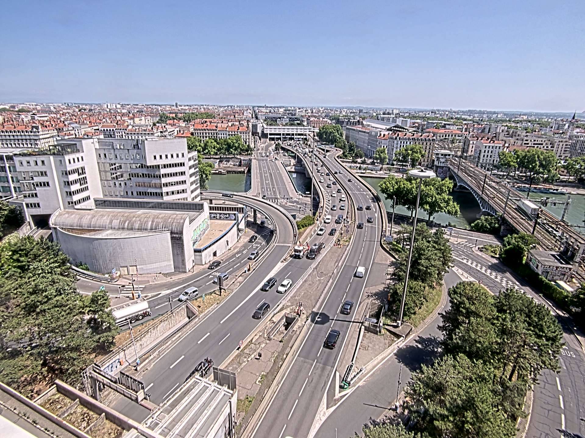 Caméra autoroute à Lyon Perrache à l'entrée Sud du Tunnel sous Fourvière, en direction de Marseille