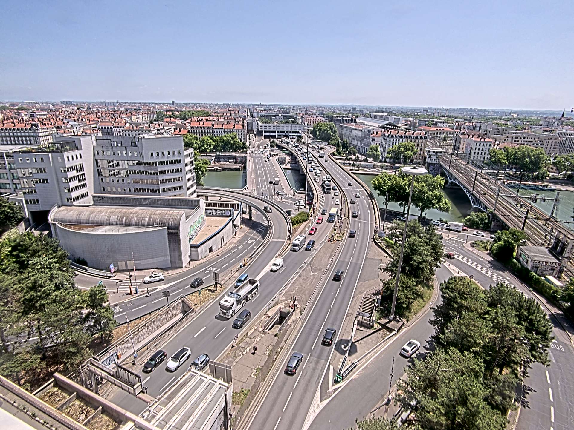 Caméra autoroute à Lyon Perrache à l'entrée Sud du Tunnel sous Fourvière, en direction de Marseille