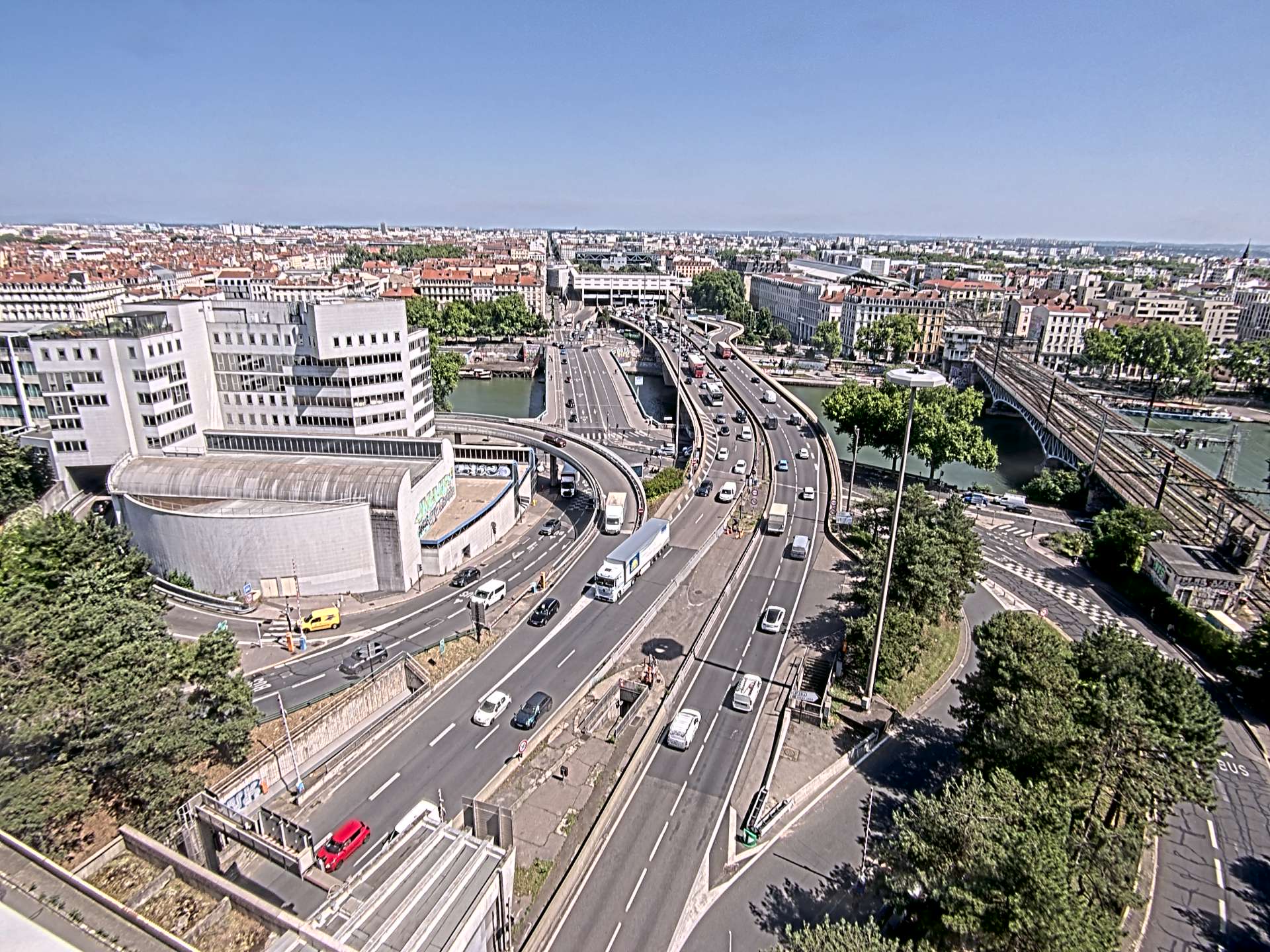 Caméra autoroute à Lyon Perrache à l'entrée Sud du Tunnel sous Fourvière, en direction de Marseille