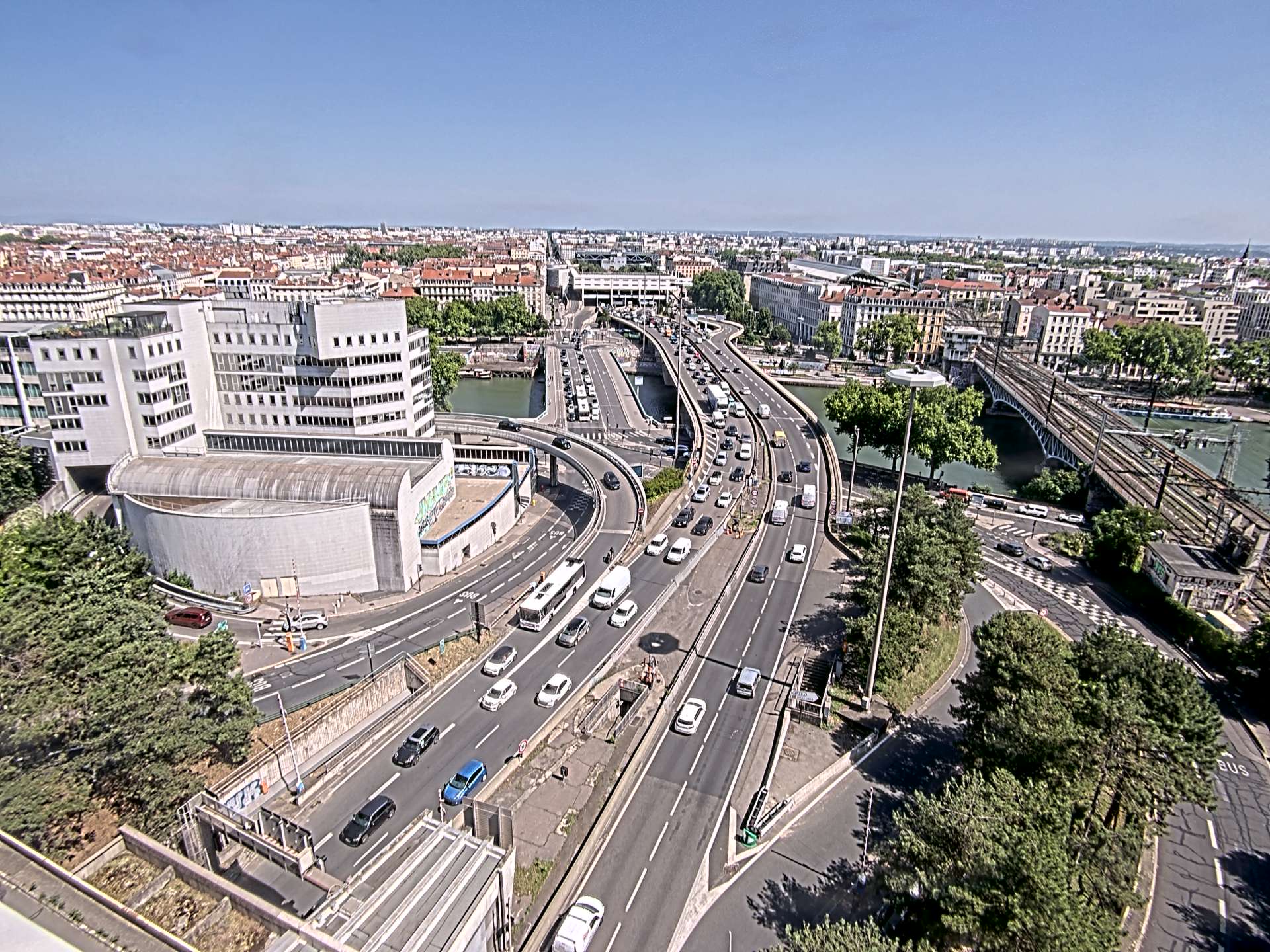 Caméra autoroute à Lyon Perrache à l'entrée Sud du Tunnel sous Fourvière, en direction de Marseille